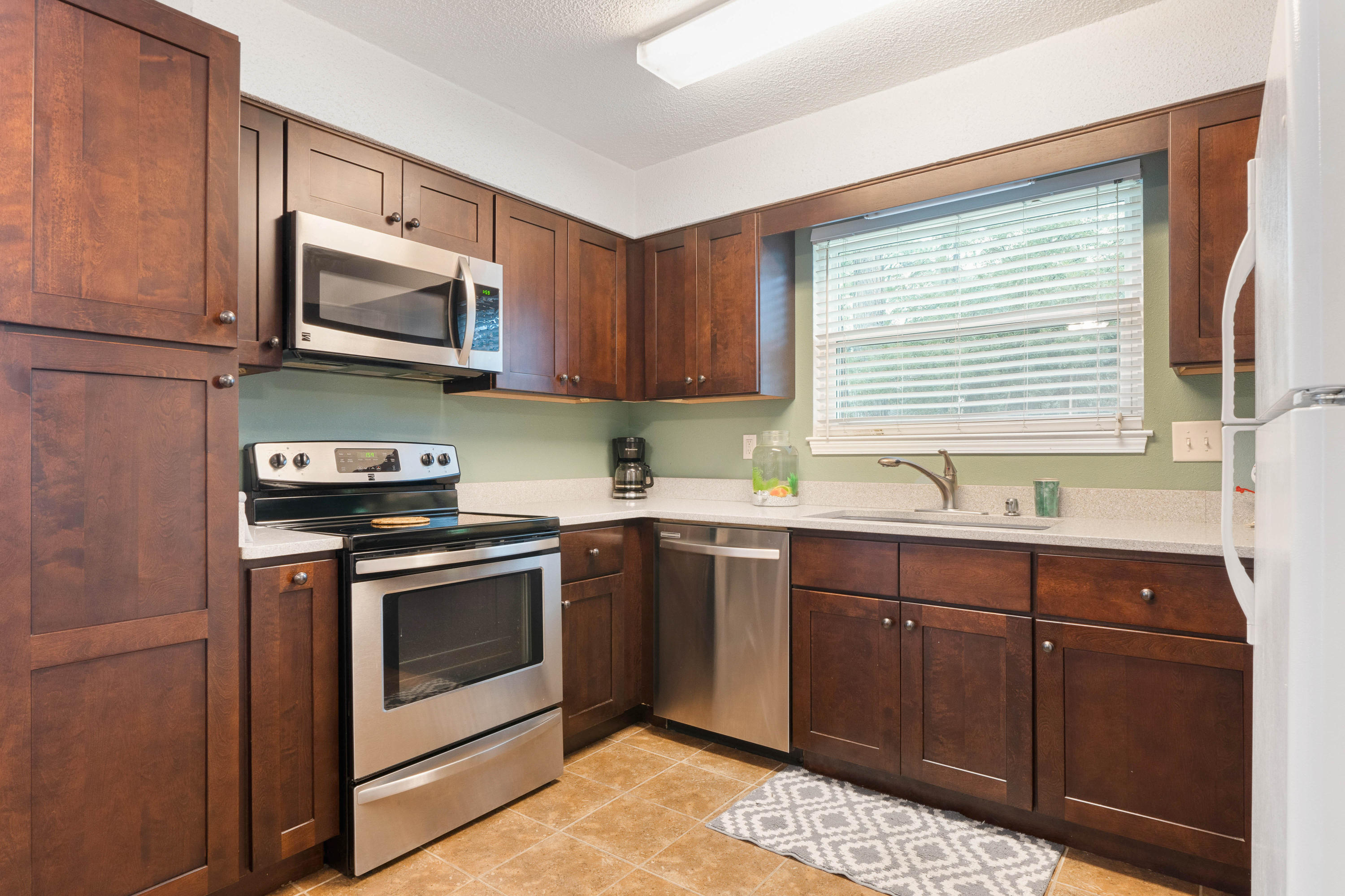 CANDLEWOOD VILLAGE - Residential