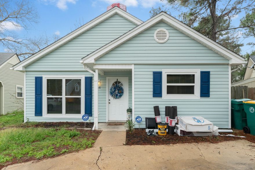 Quaint & Peaceful is the perfect way to describe this home in Fort Walton Beach. This home has so much character and is the perfect home for anyone. It has a new roof and a newer A.C. unit that is less than a few years old. The home has been well maintained and loved by the owner for many years. With a private yard you can really make this home everything your heart desires. Come on out and take a look!