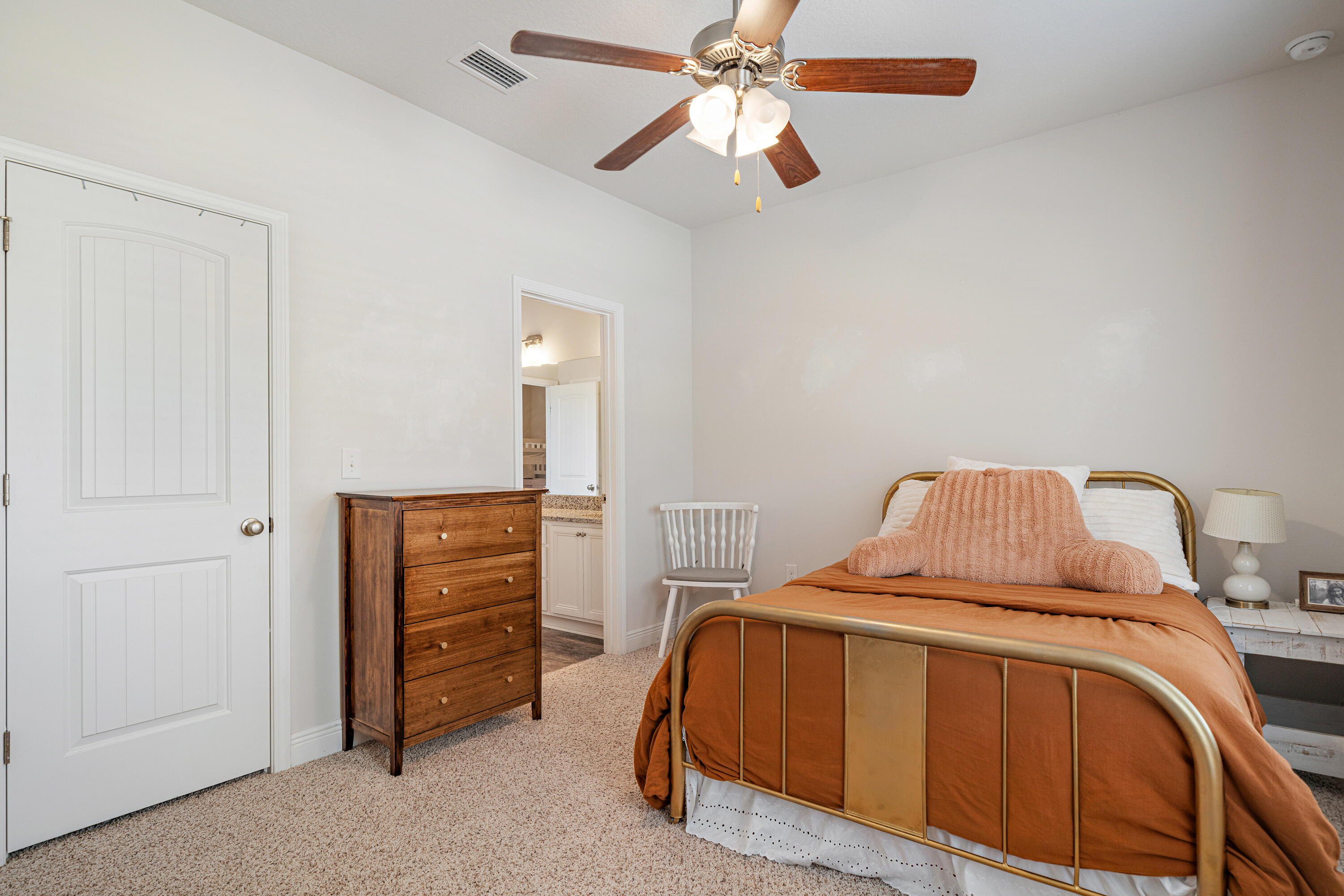 PEACH CREEK - Residential