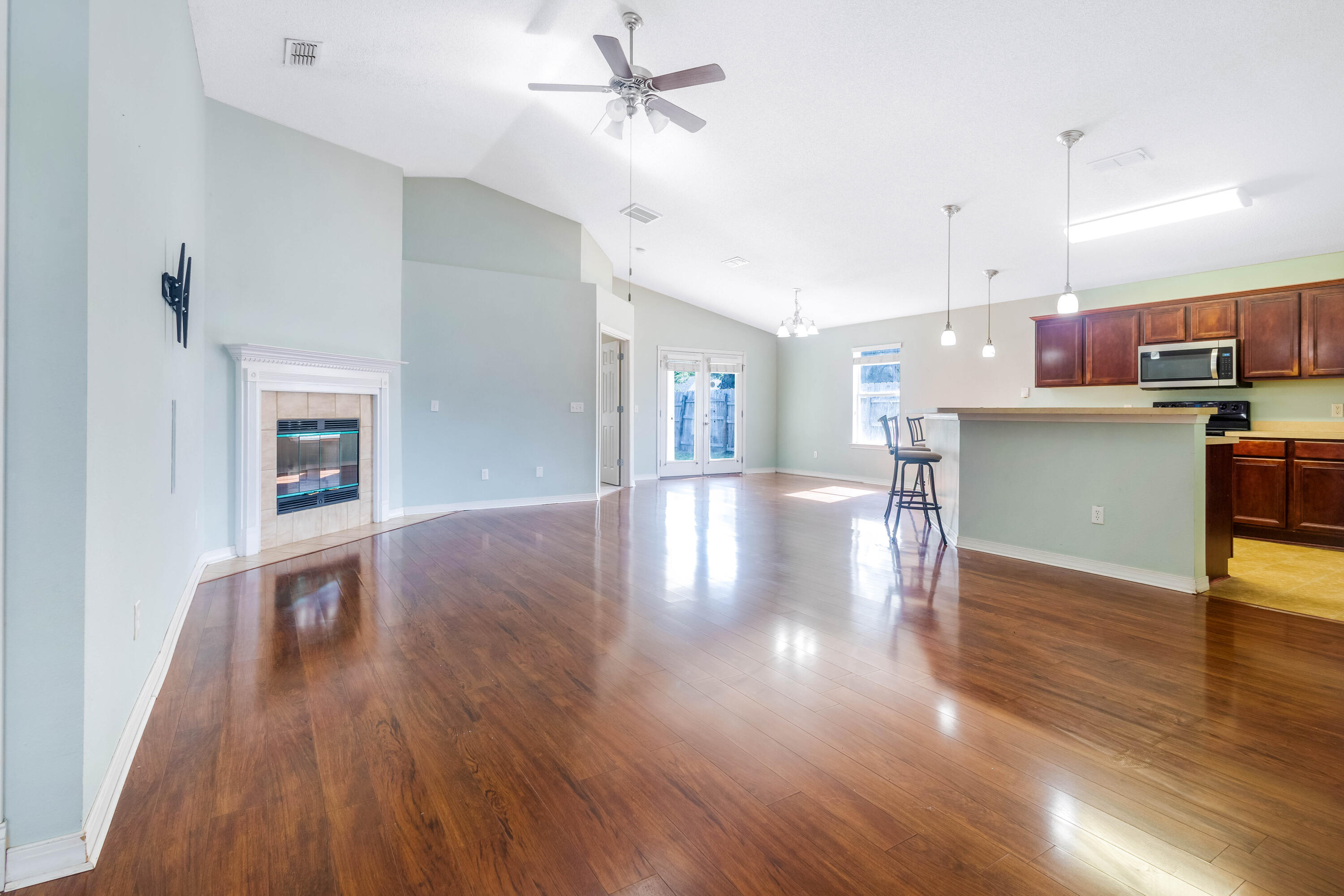 PROMISE CREEK - Residential