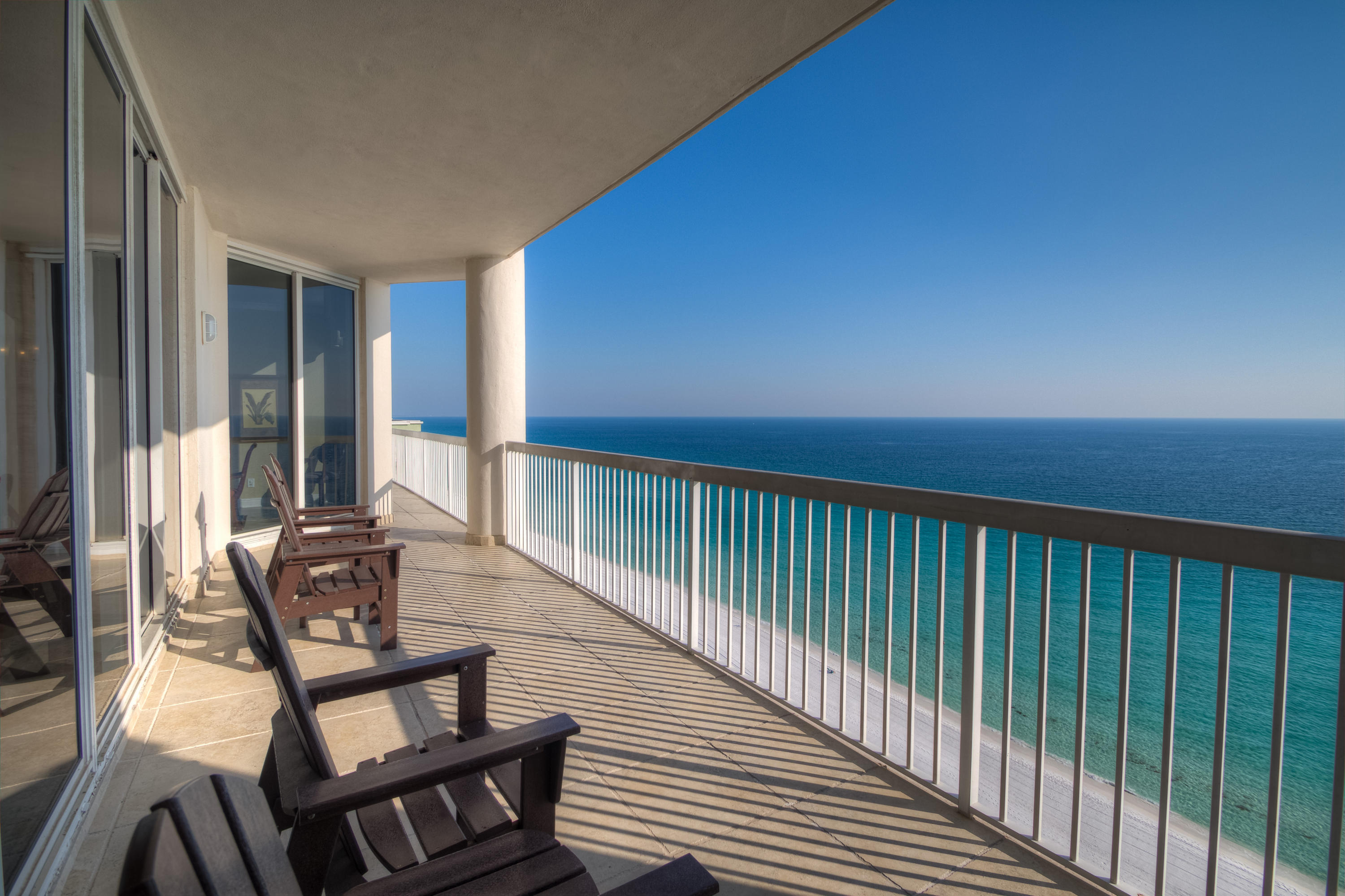 SILVER BEACH TOWERS - Residential