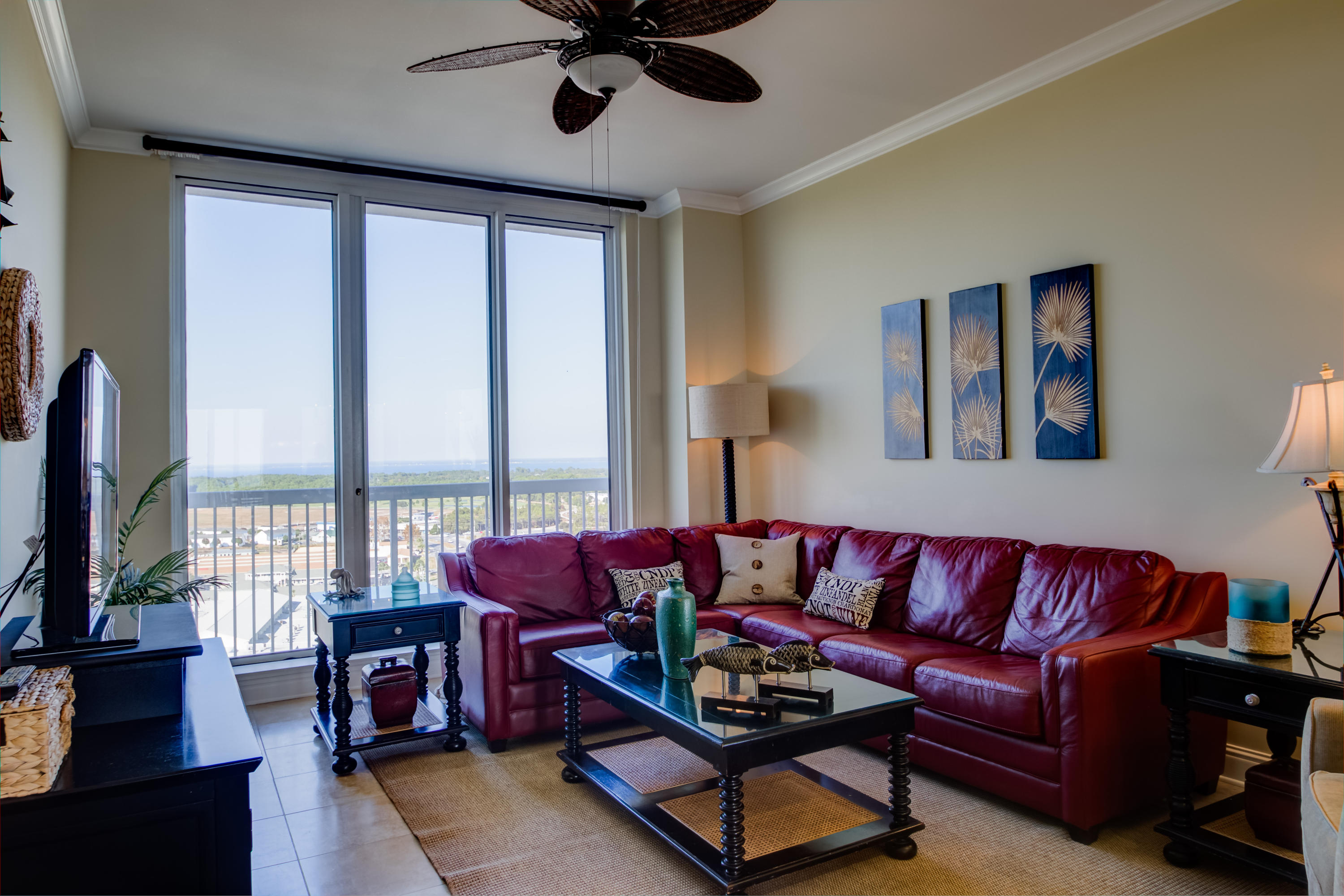 SILVER BEACH TOWERS - Residential