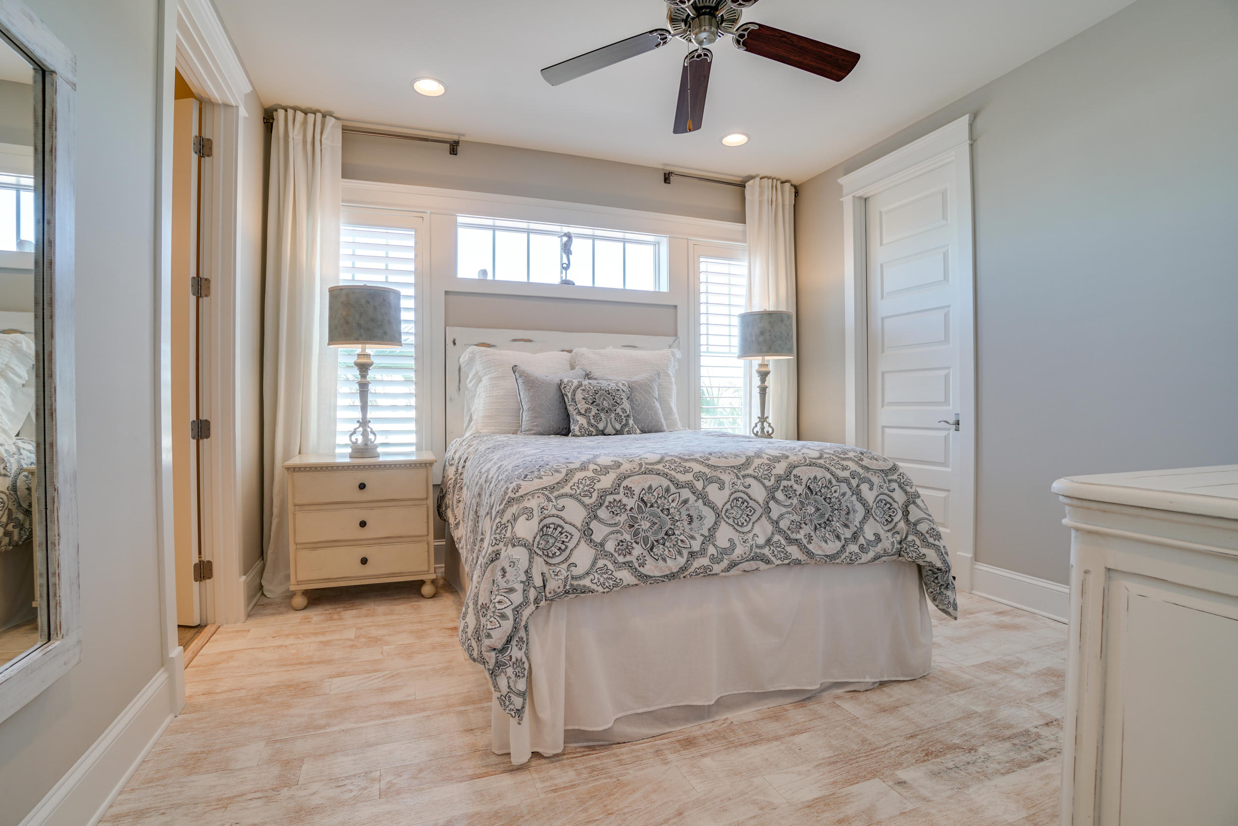 PROMINENCE - Residential