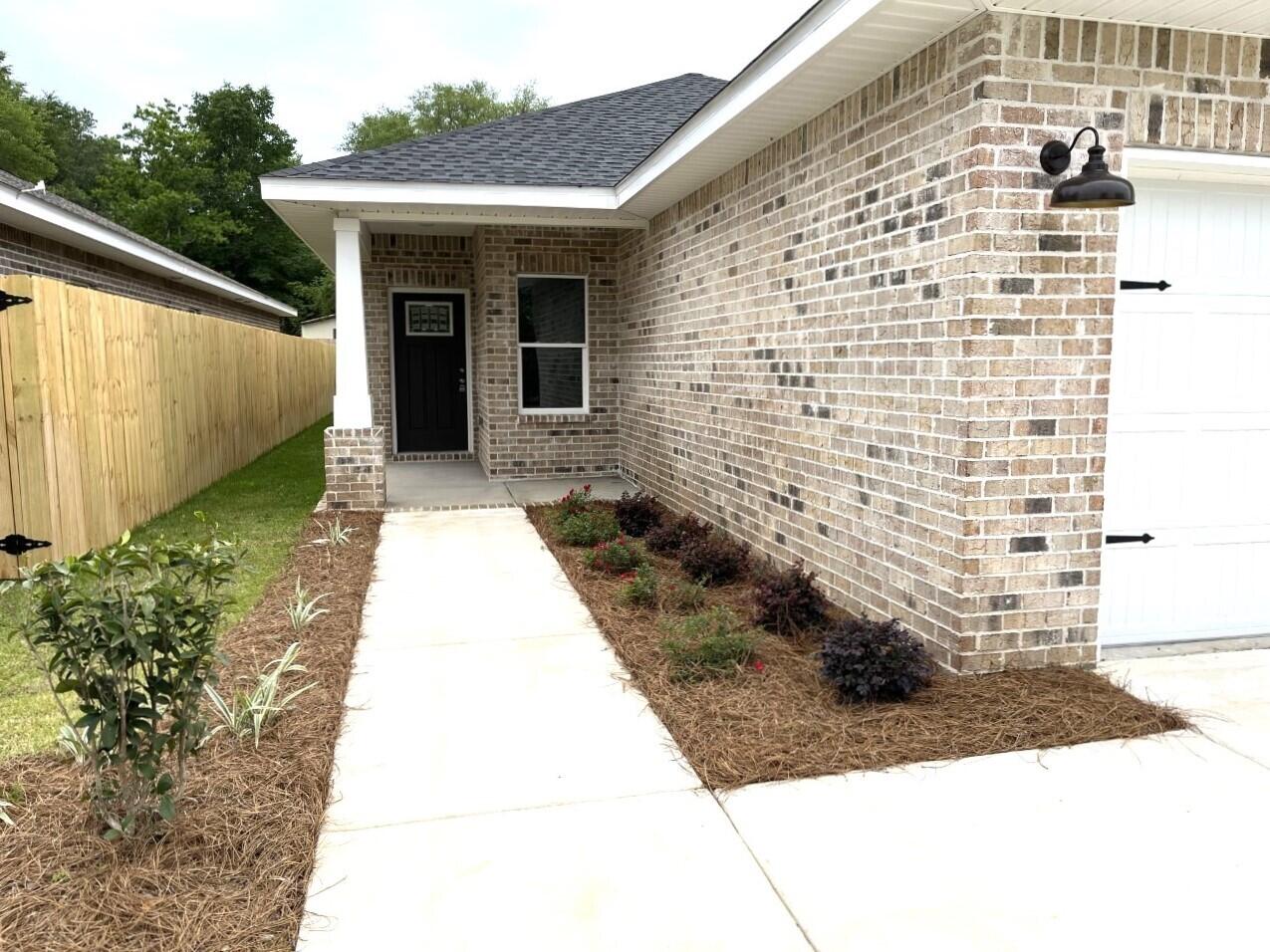 *!*!$15,000 towards closing cost, to include title, doc stamps, deed, final survey and remainder of funds towards buyers cc, prepaids, and buy downs.. This sweet all brick house is ready to be a home! Enjoy the split floor plan with beautiful finishes throughout. The kitchen features stainless-steel appliances, Shaker style cabinets with soft-close doors & drawers, spacious pantry, quartz countertops throughout the home, and a timeless kitchen backsplash. The master bedroom has a huge walk-in closet with its own bathroom offering beautiful, cultured marble shower & dual vanities. LVP waterproof flooring throughout helps keep this a low-allergen home. Live in the heart of Niceville; walking distance to Plew Elementary school pre-K to 5th grade, shopping and entertainment.