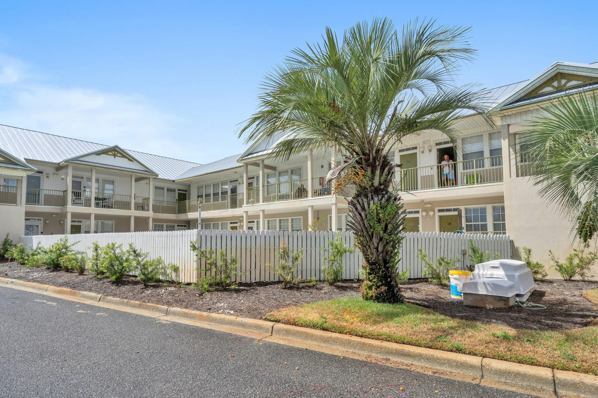 POINCIANA PLACE - Residential