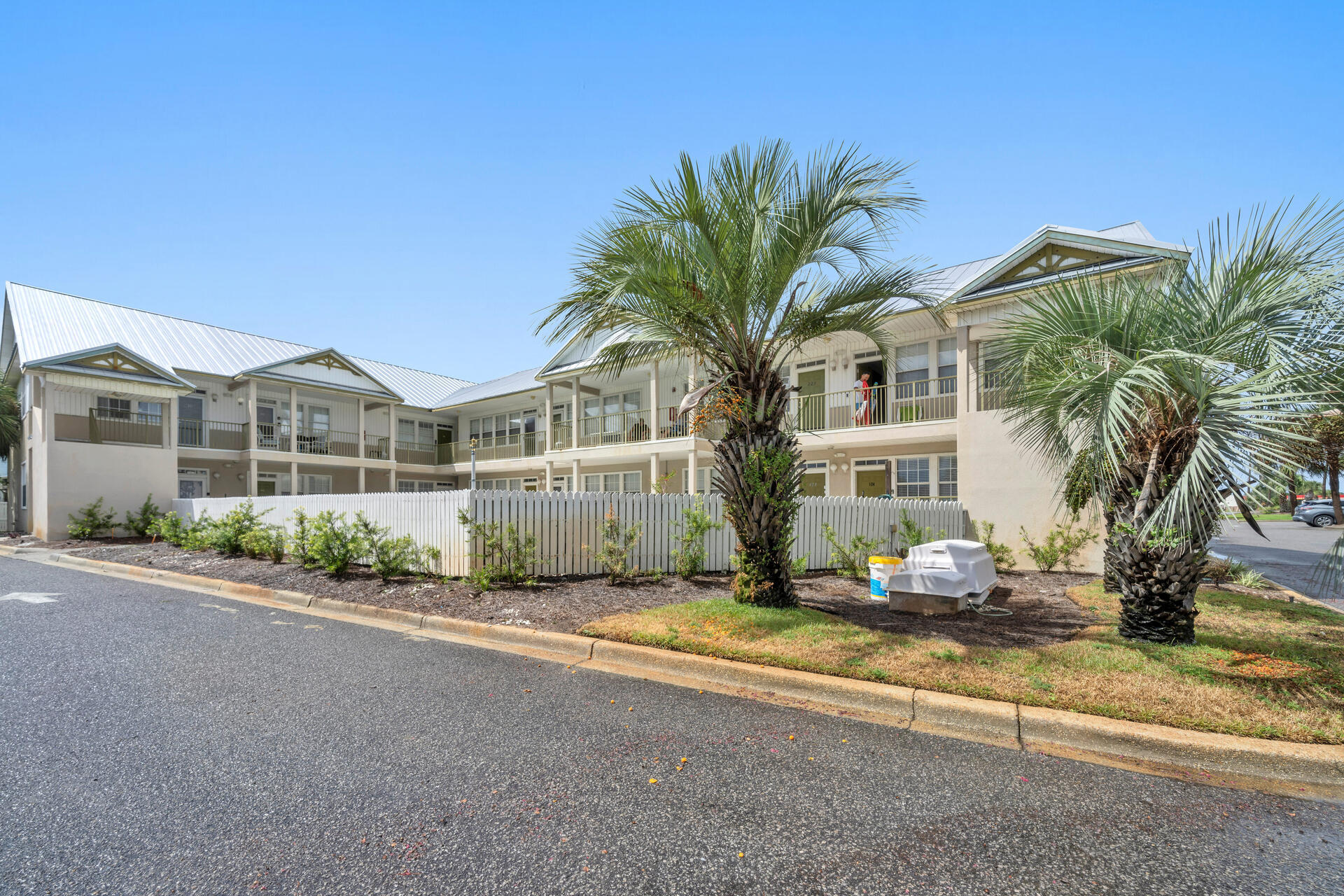 POINCIANA PLACE - Residential