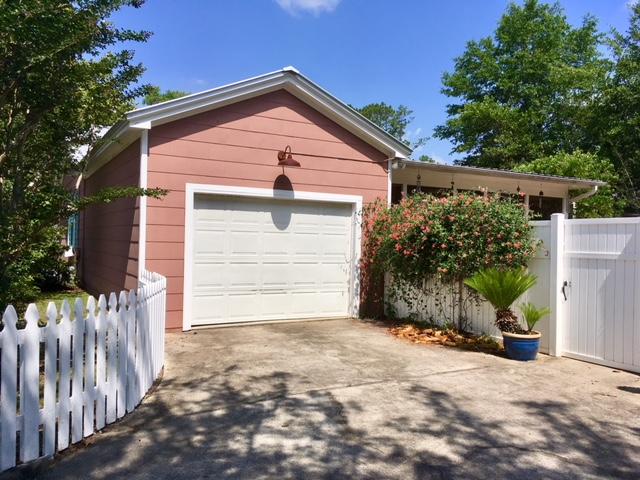 TOWN OF DEFUNIAK SPRINGS - Residential