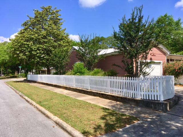 TOWN OF DEFUNIAK SPRINGS - Residential