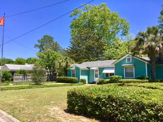 TOWN OF DEFUNIAK SPRINGS - Residential