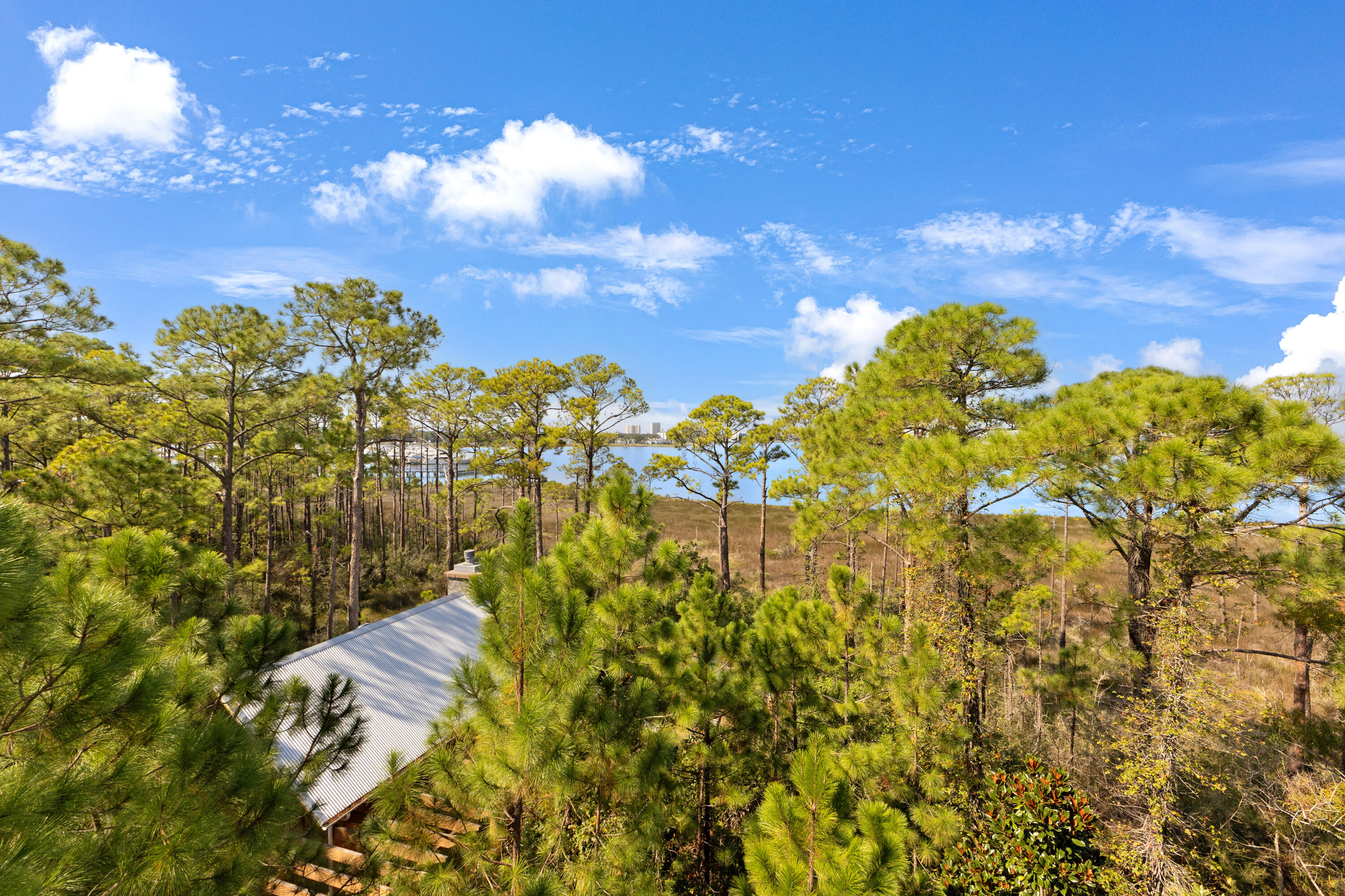 BAHIA CONDO - Residential