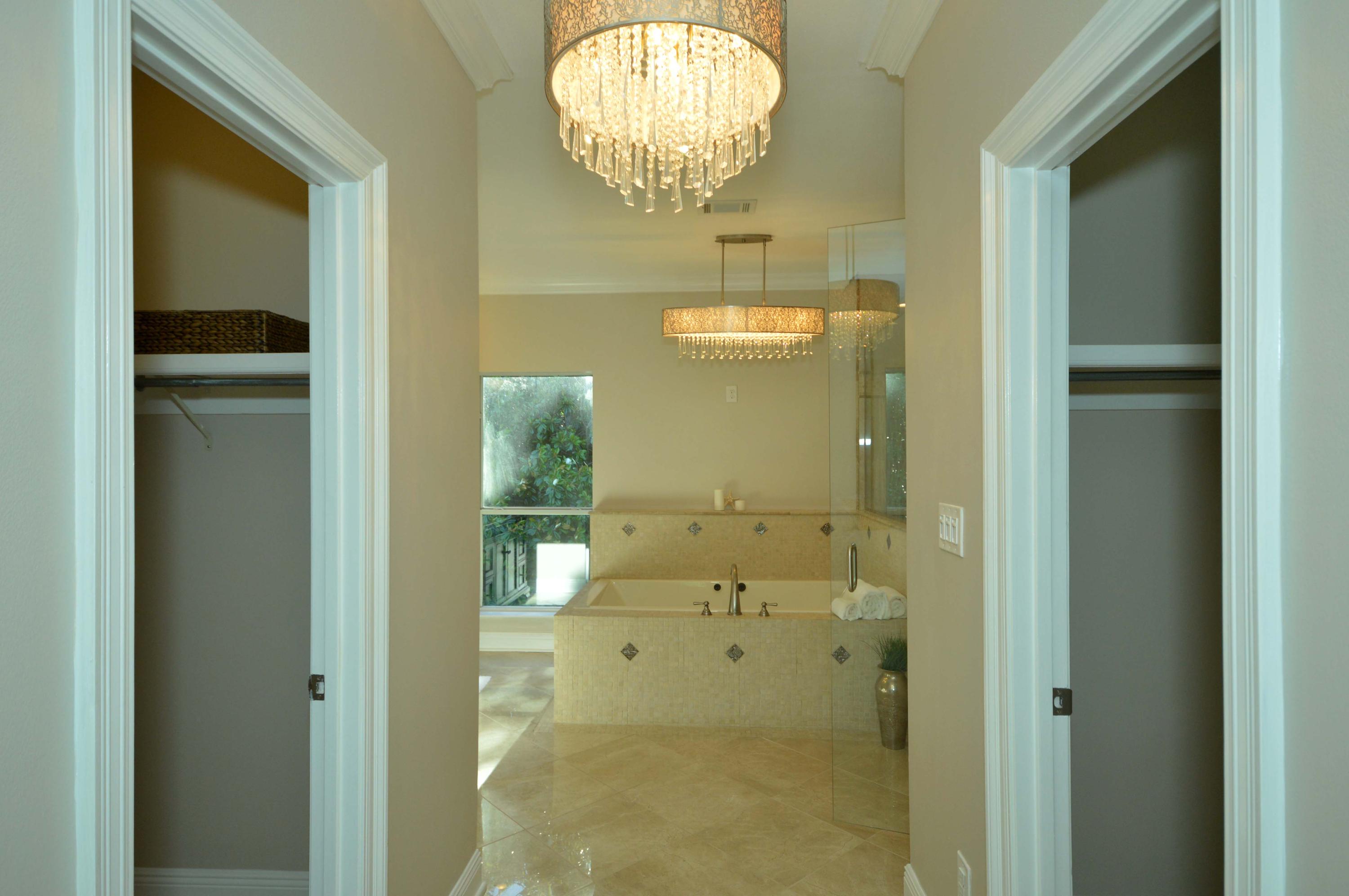 Pointe Yniestra - Residential