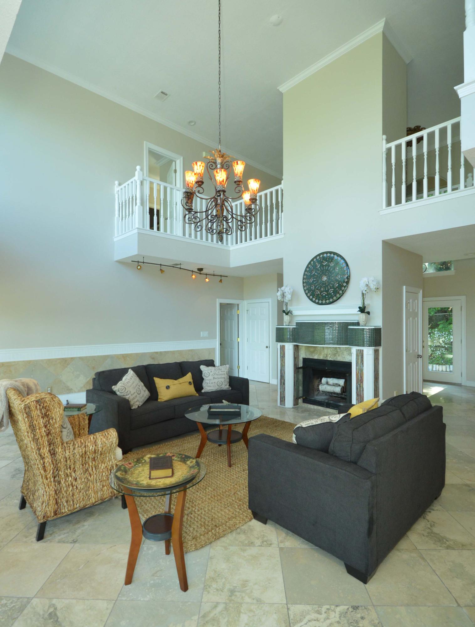 Pointe Yniestra - Residential