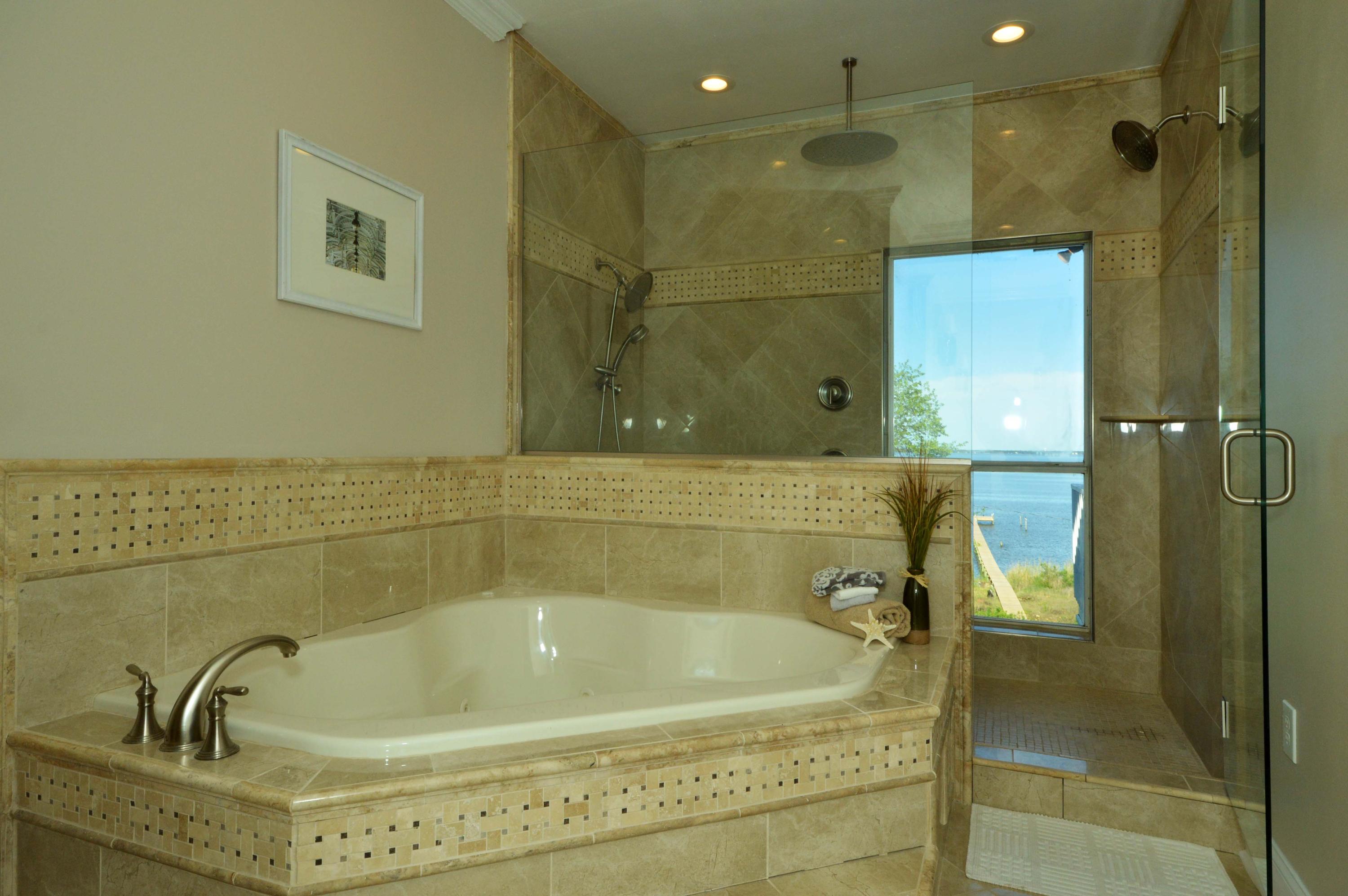 Pointe Yniestra - Residential