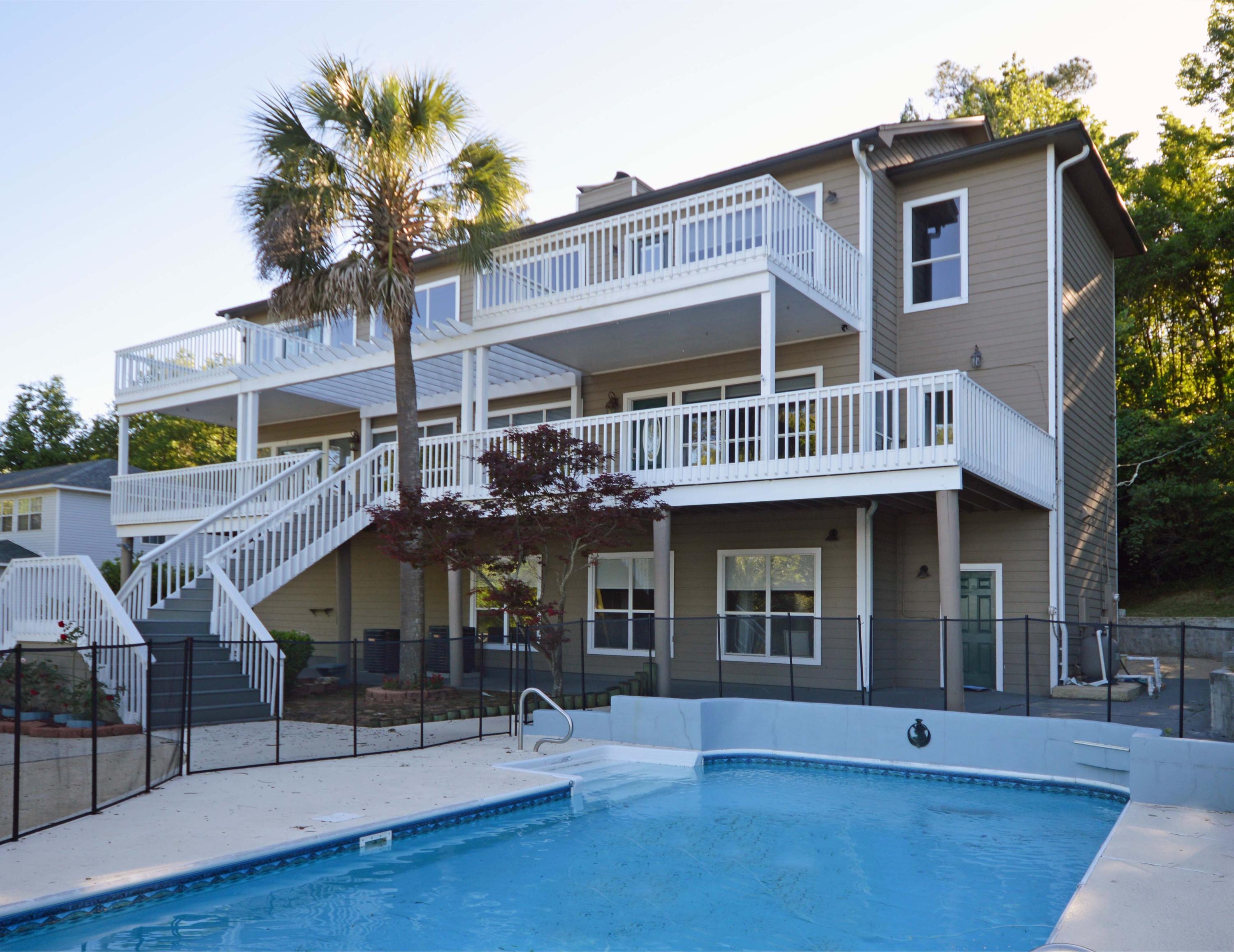 Pointe Yniestra - Residential