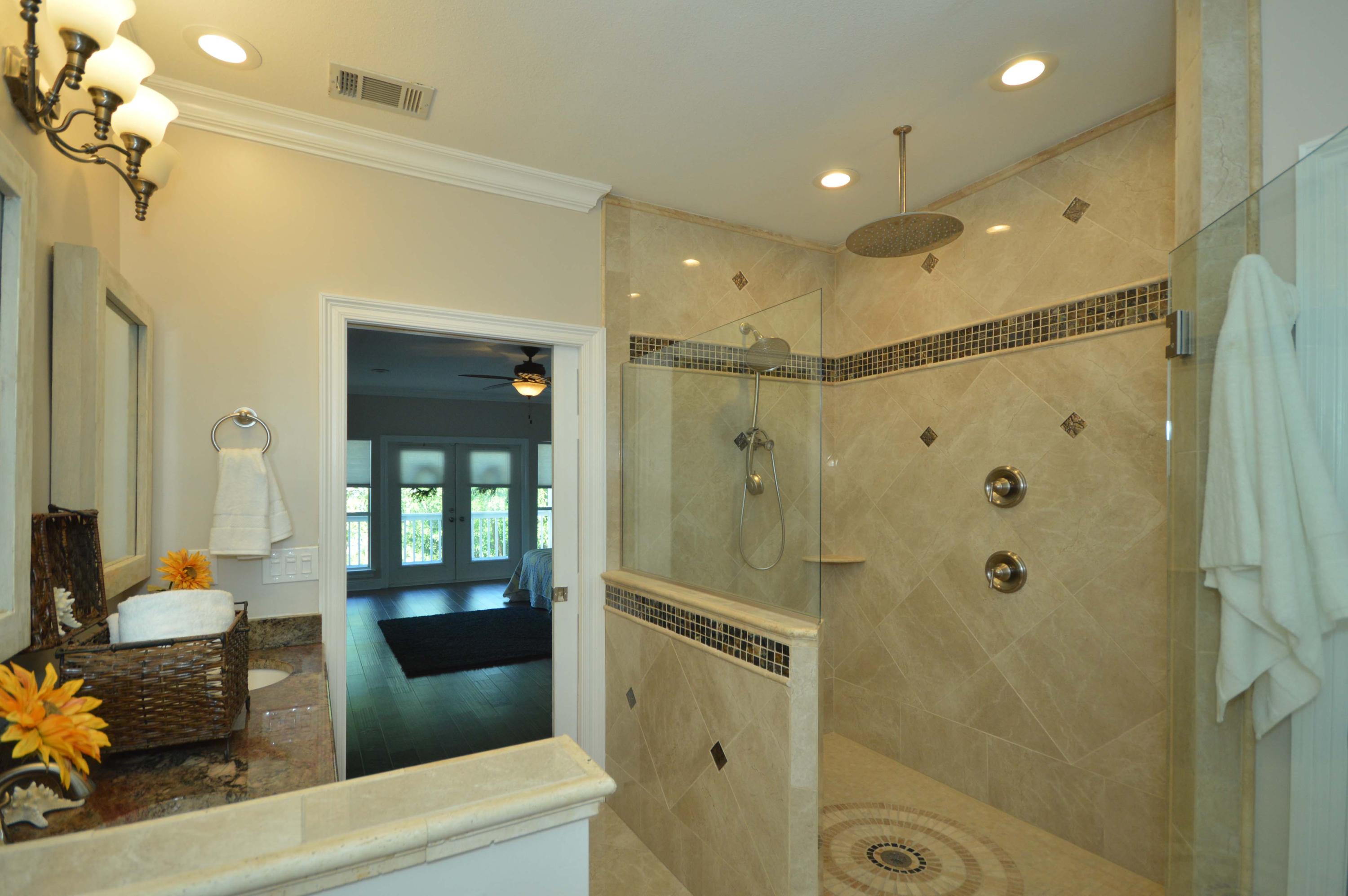 Pointe Yniestra - Residential