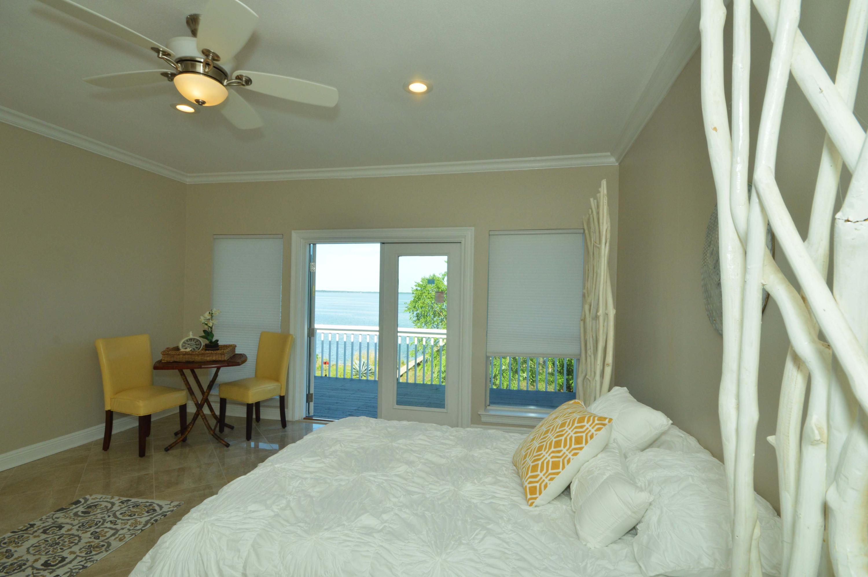 Pointe Yniestra - Residential