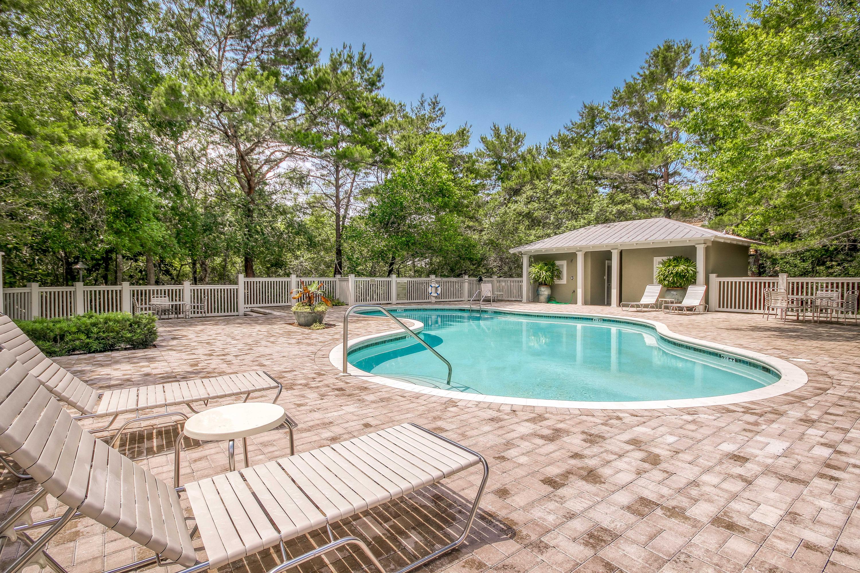 LAKE PLACE AT GRAYTON BEACH T/H - Residential