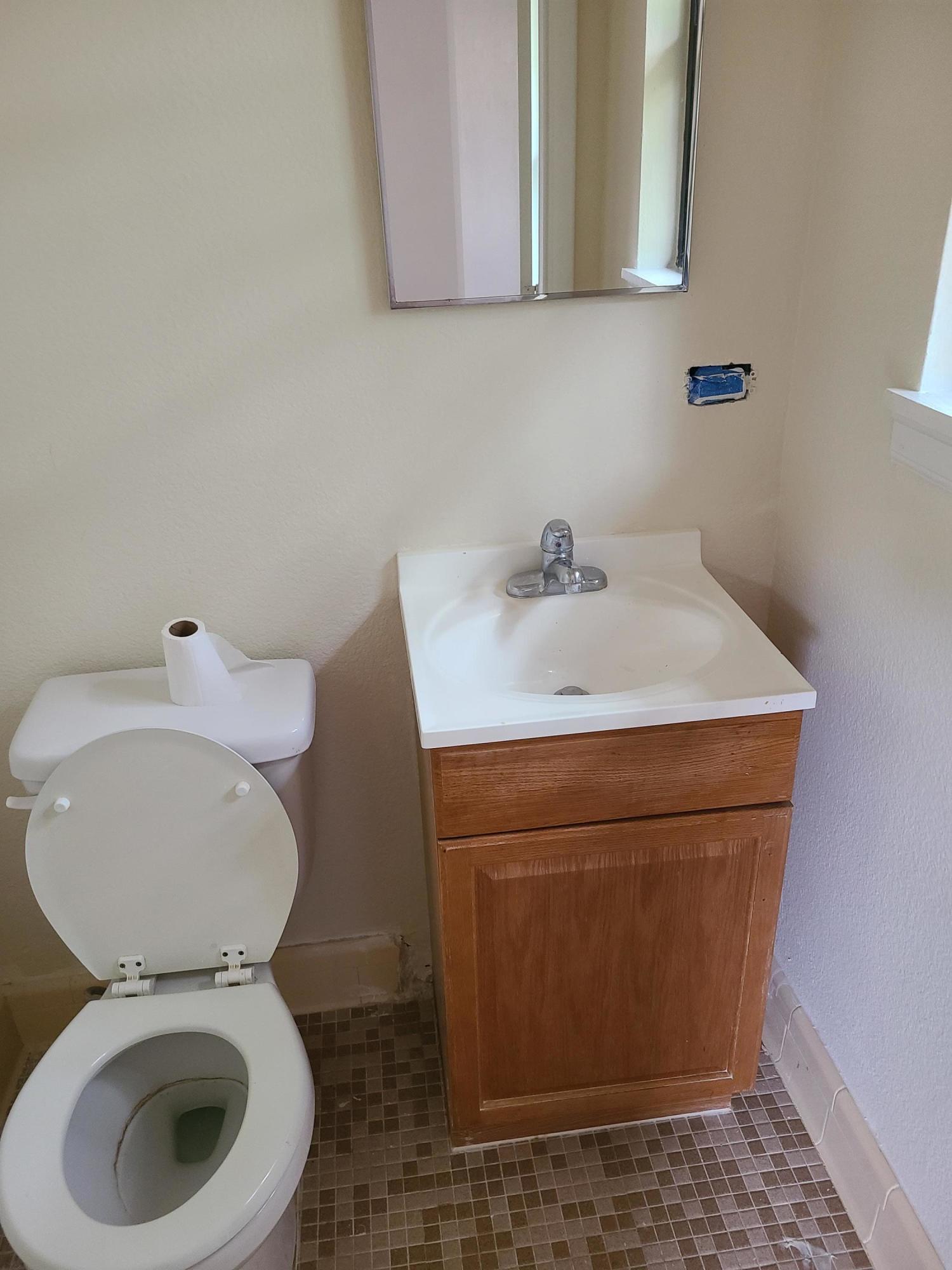 CHOCTAWMAR S/D 1ST ADD LOT 12 - Residential