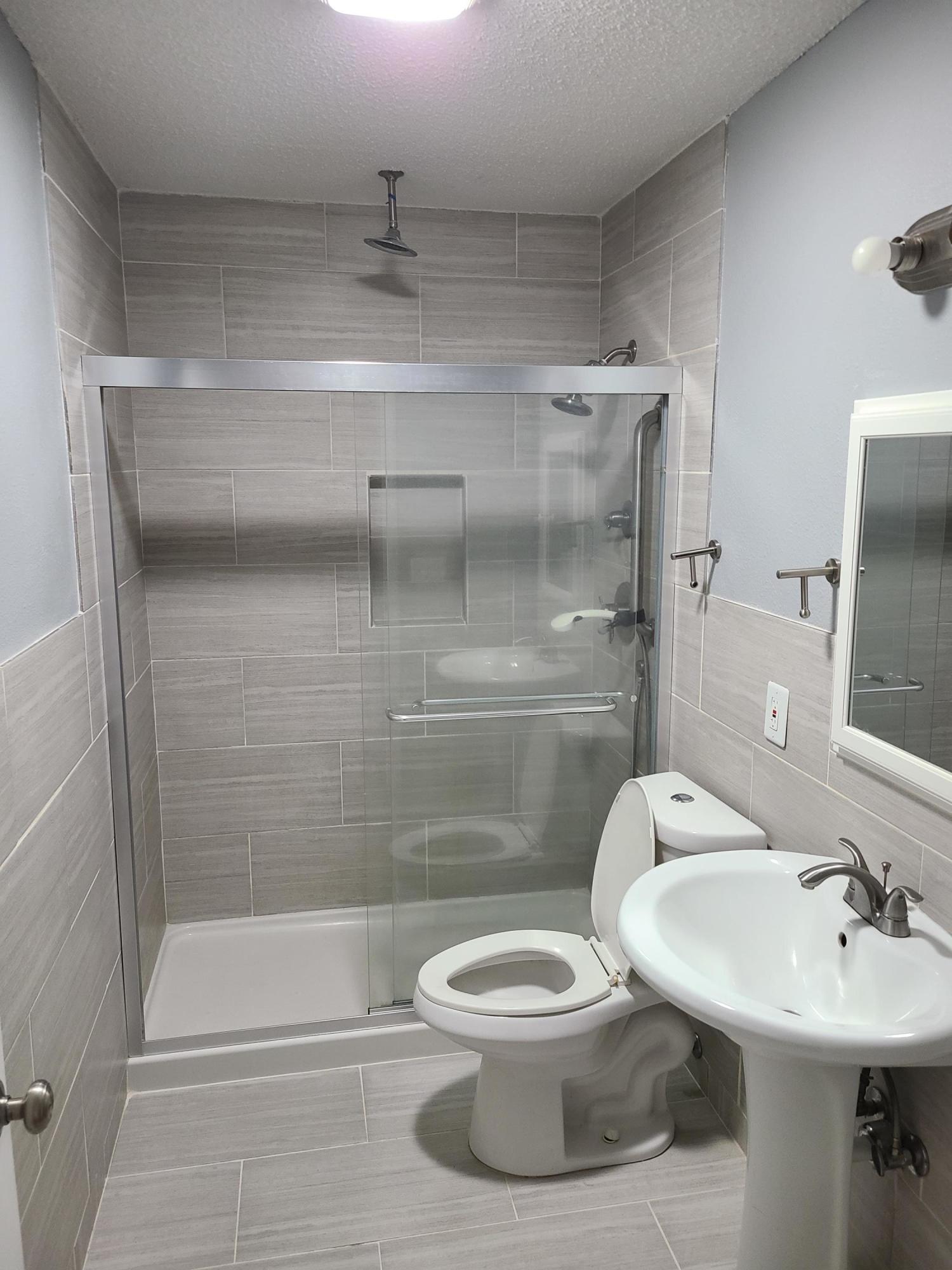 CHOCTAWMAR S/D 1ST ADD LOT 12 - Residential