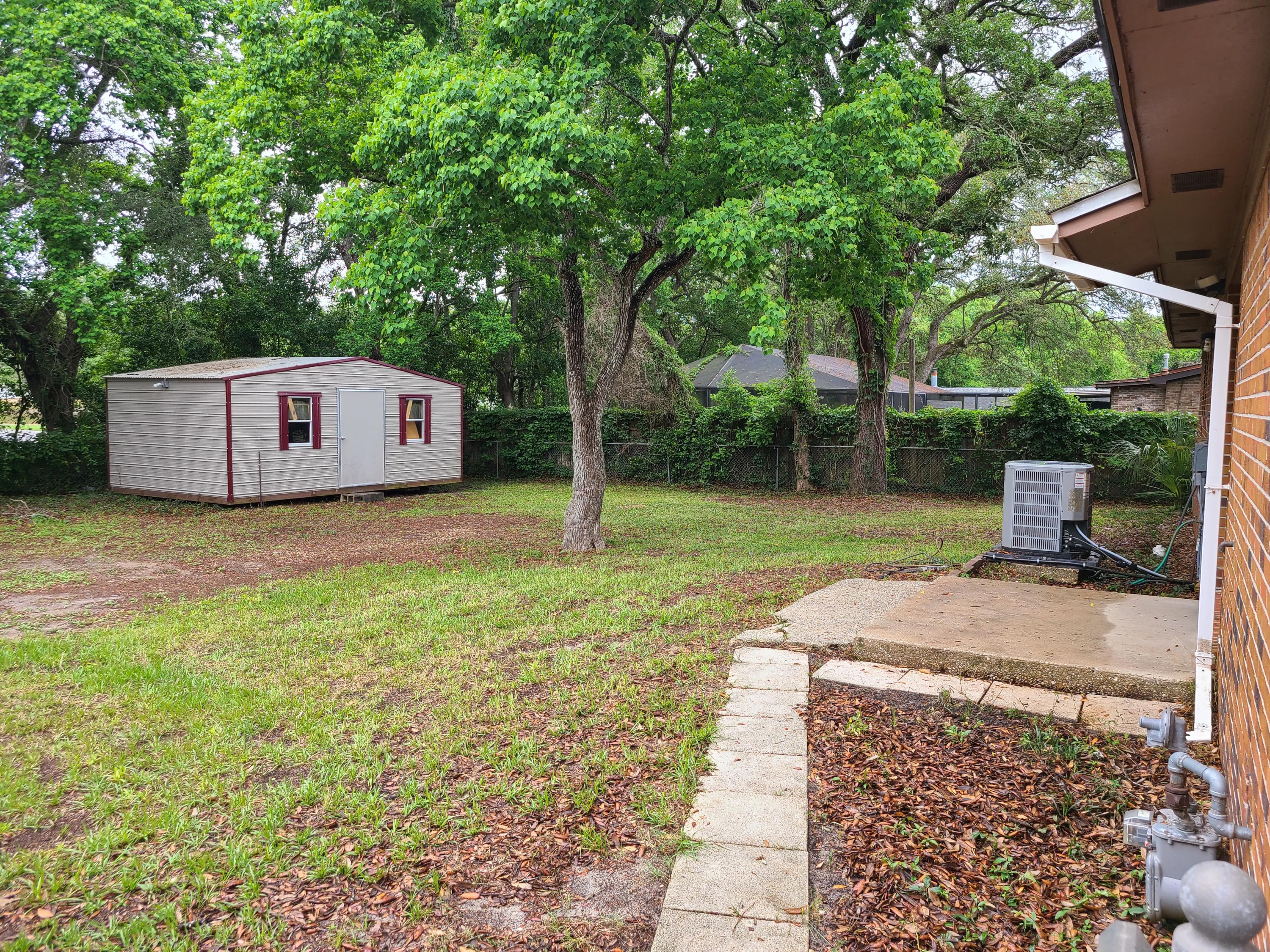 CHOCTAWMAR S/D 1ST ADD LOT 12 - Residential