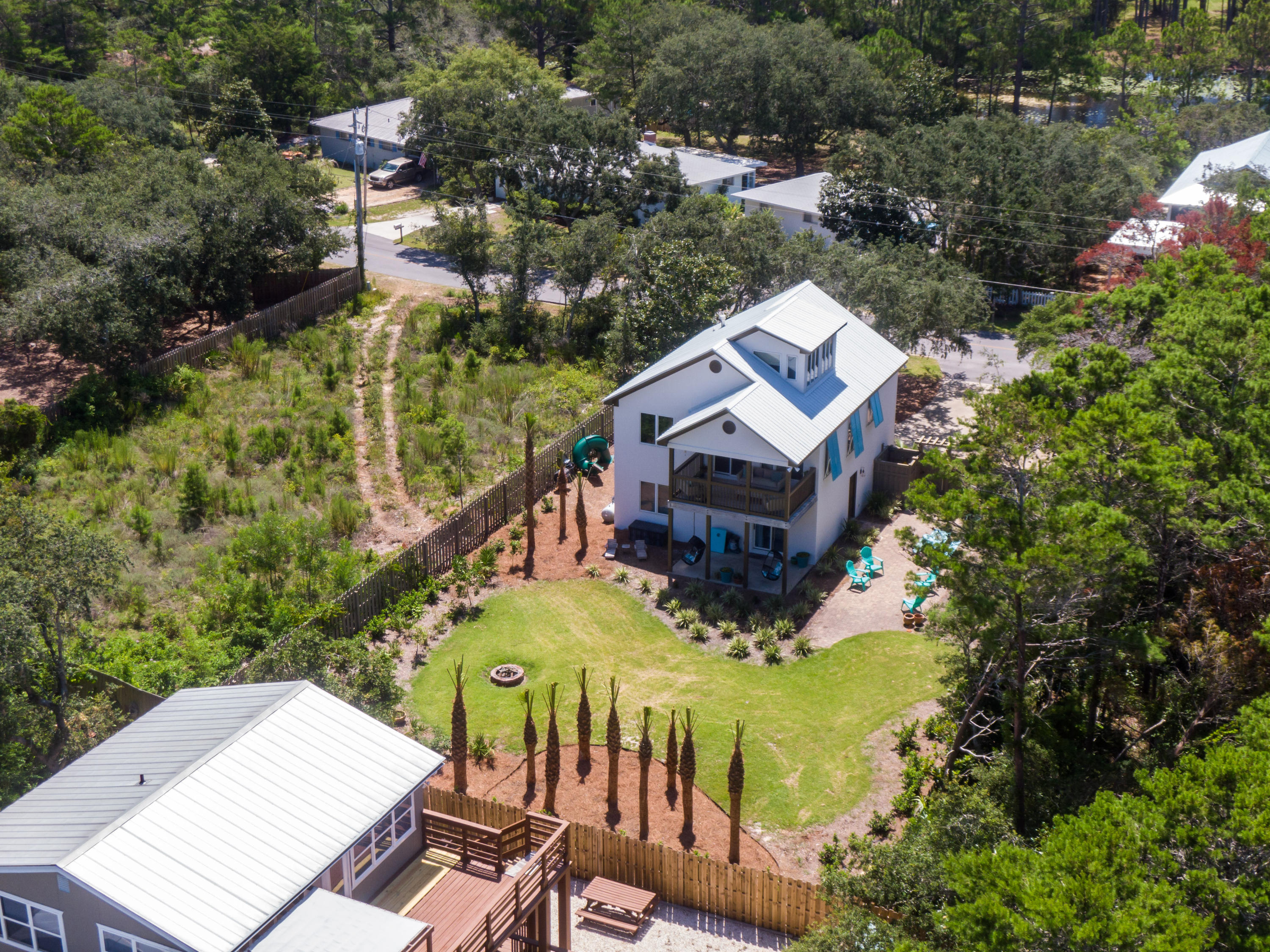 EASTERN LAKE ESTATES - Residential