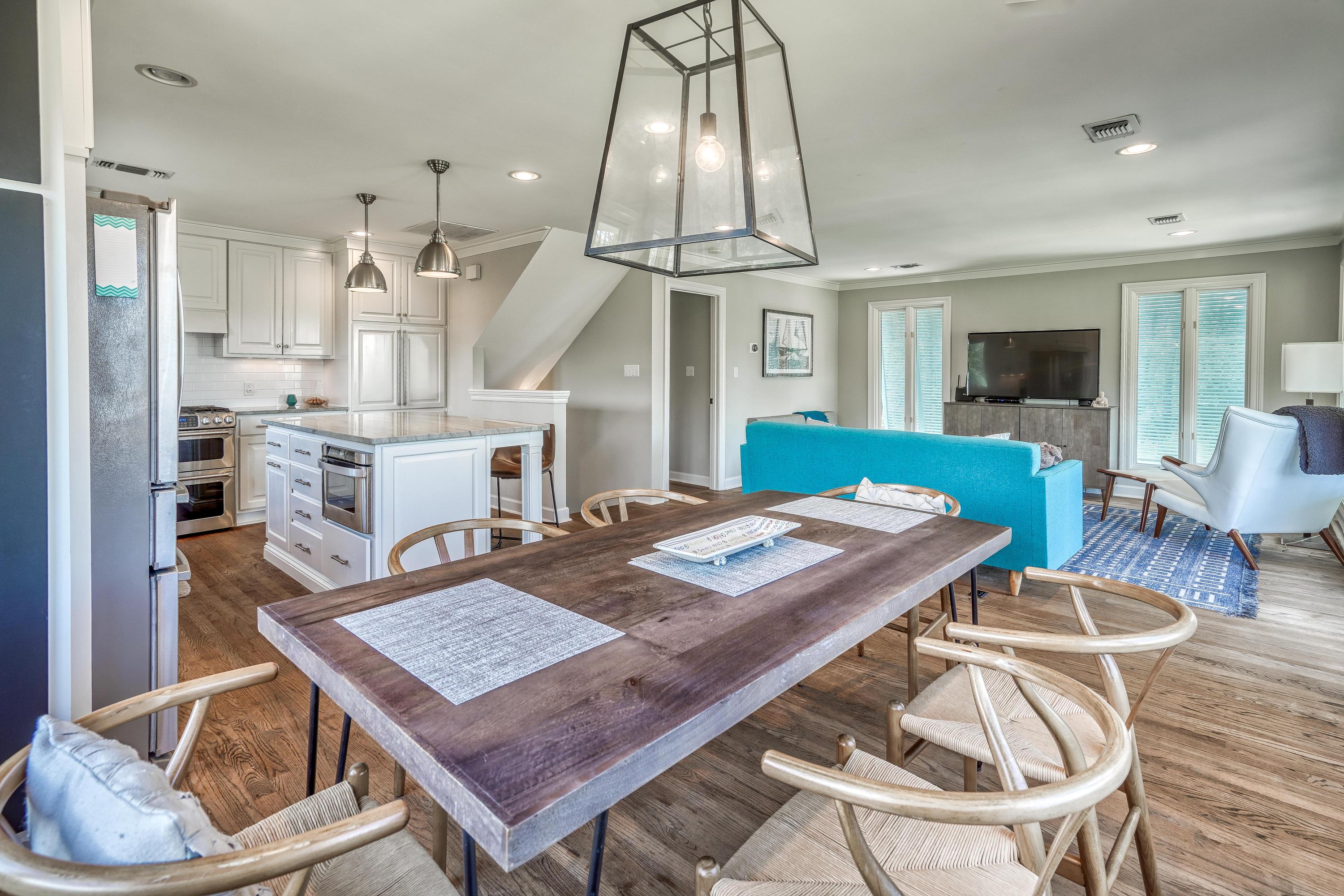 EASTERN LAKE ESTATES - Residential