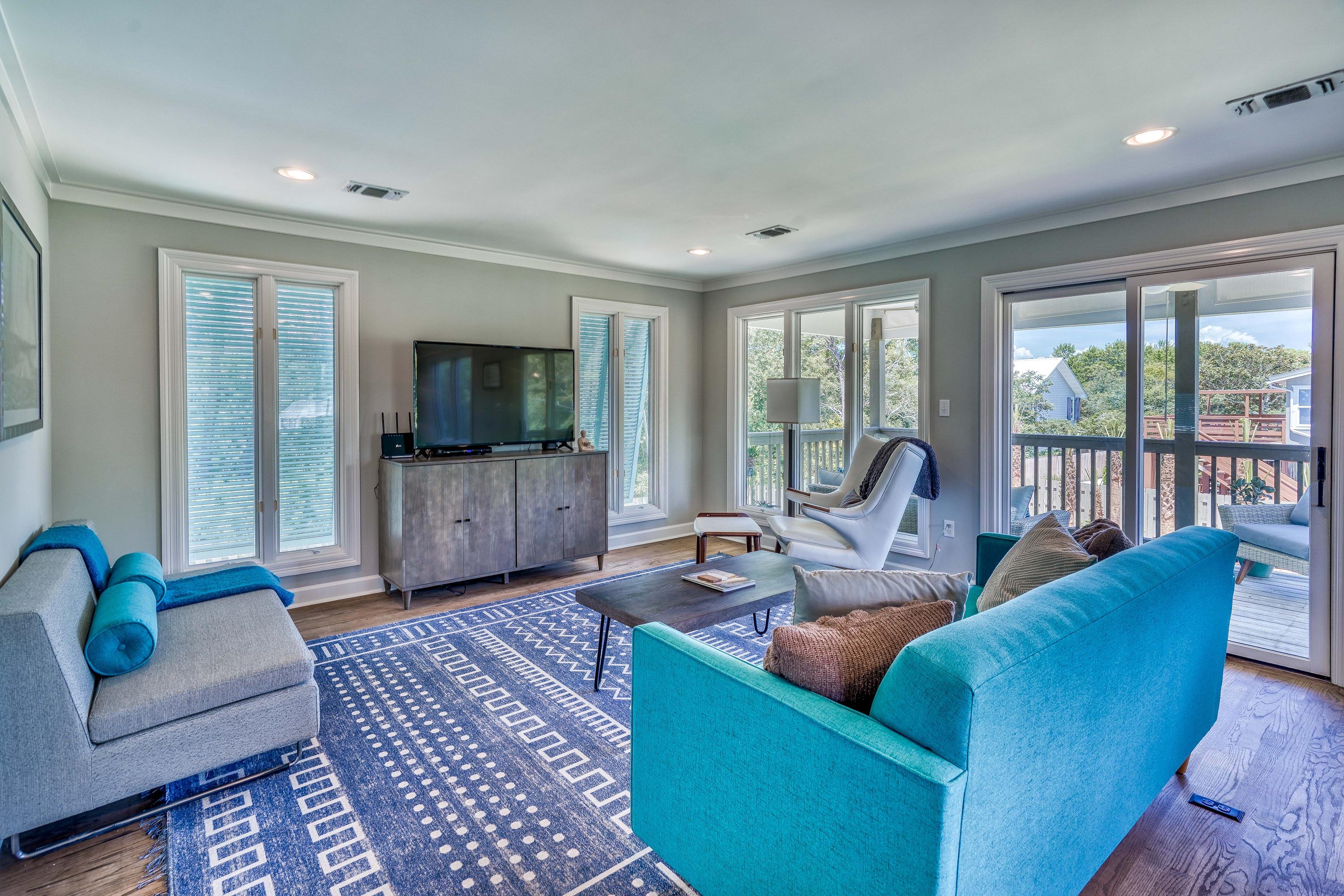 EASTERN LAKE ESTATES - Residential