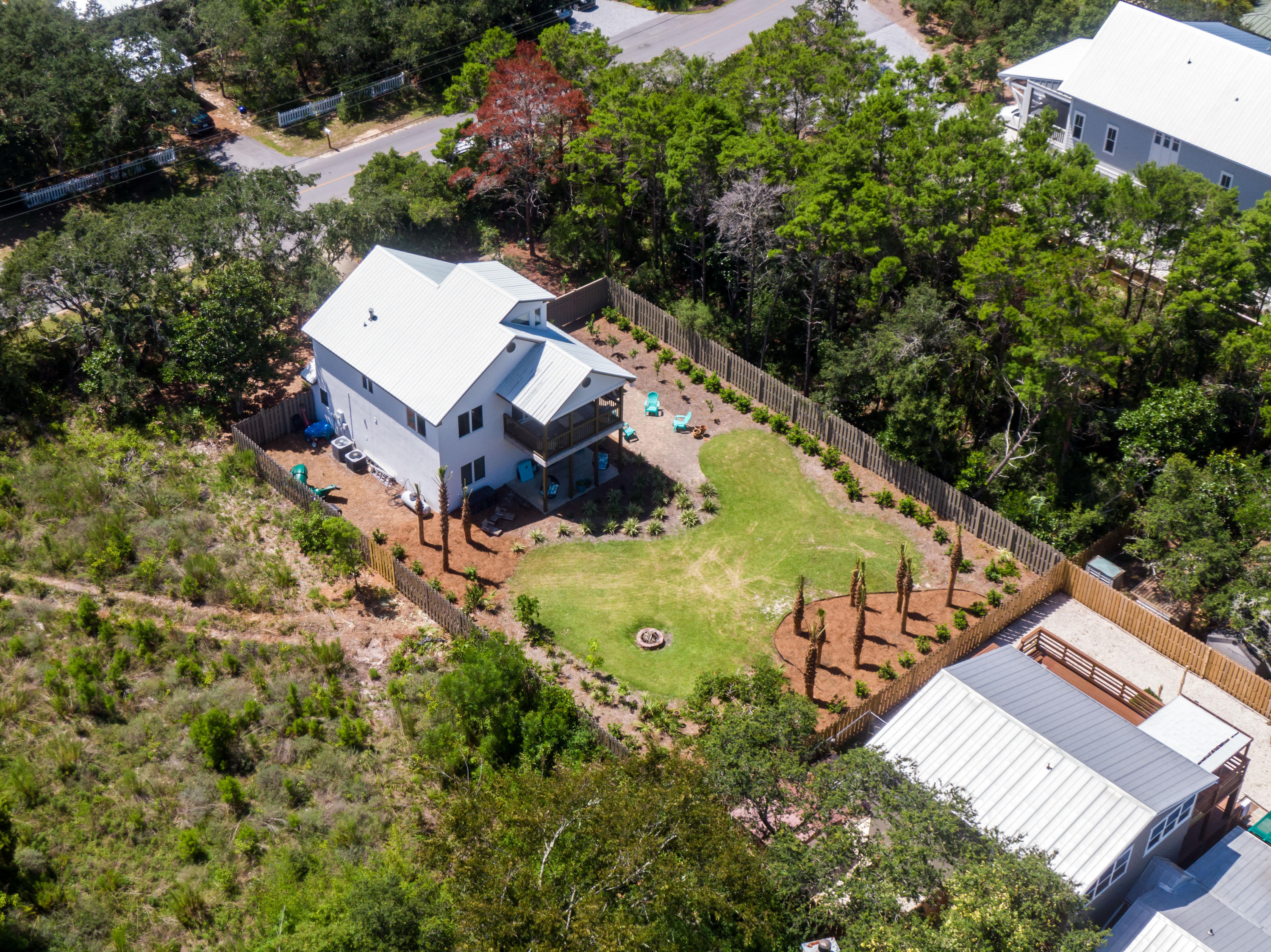 EASTERN LAKE ESTATES - Residential