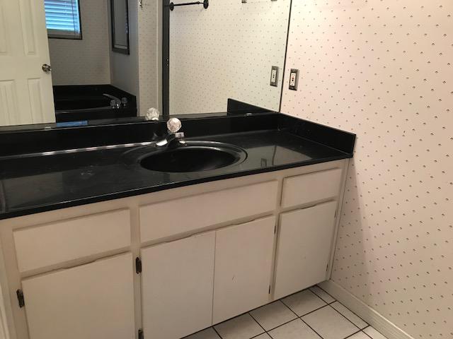 PARKWOOD PLACE AT BLUEWATER BAY - Residential