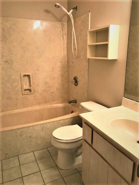 PARKWOOD PLACE AT BLUEWATER BAY - Residential