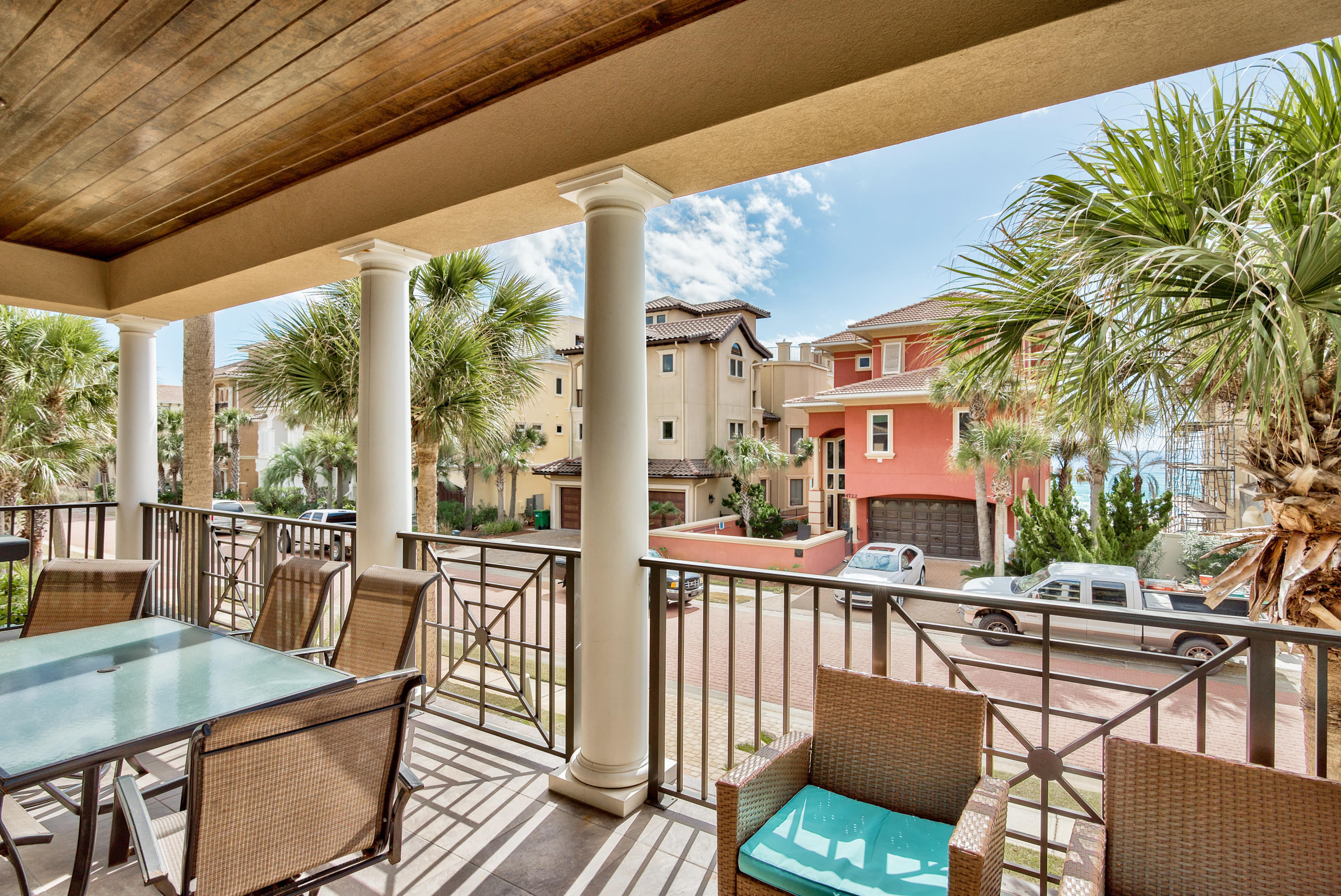 DESTINY BY THE SEA - Residential