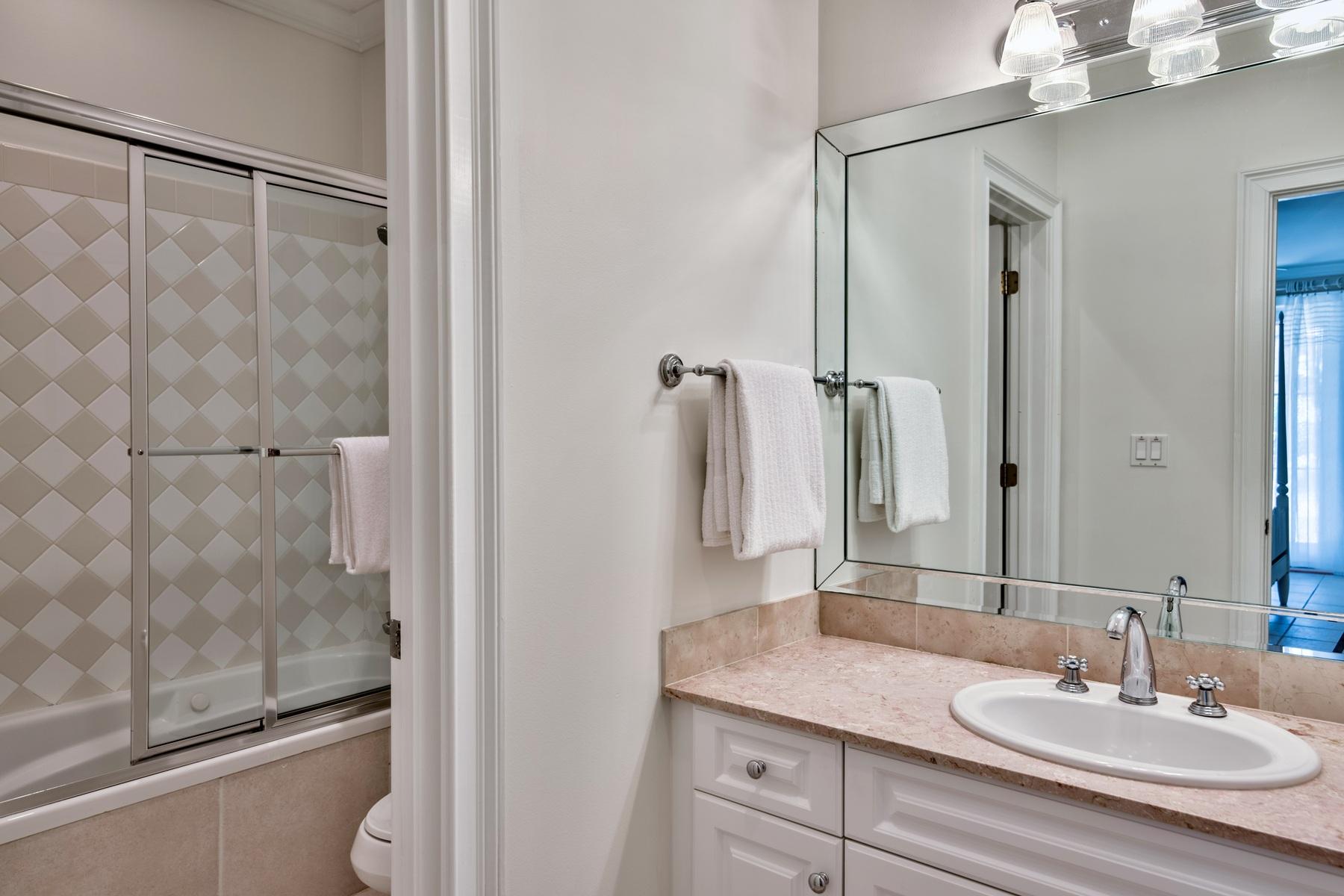 DESTINY BY THE SEA - Residential