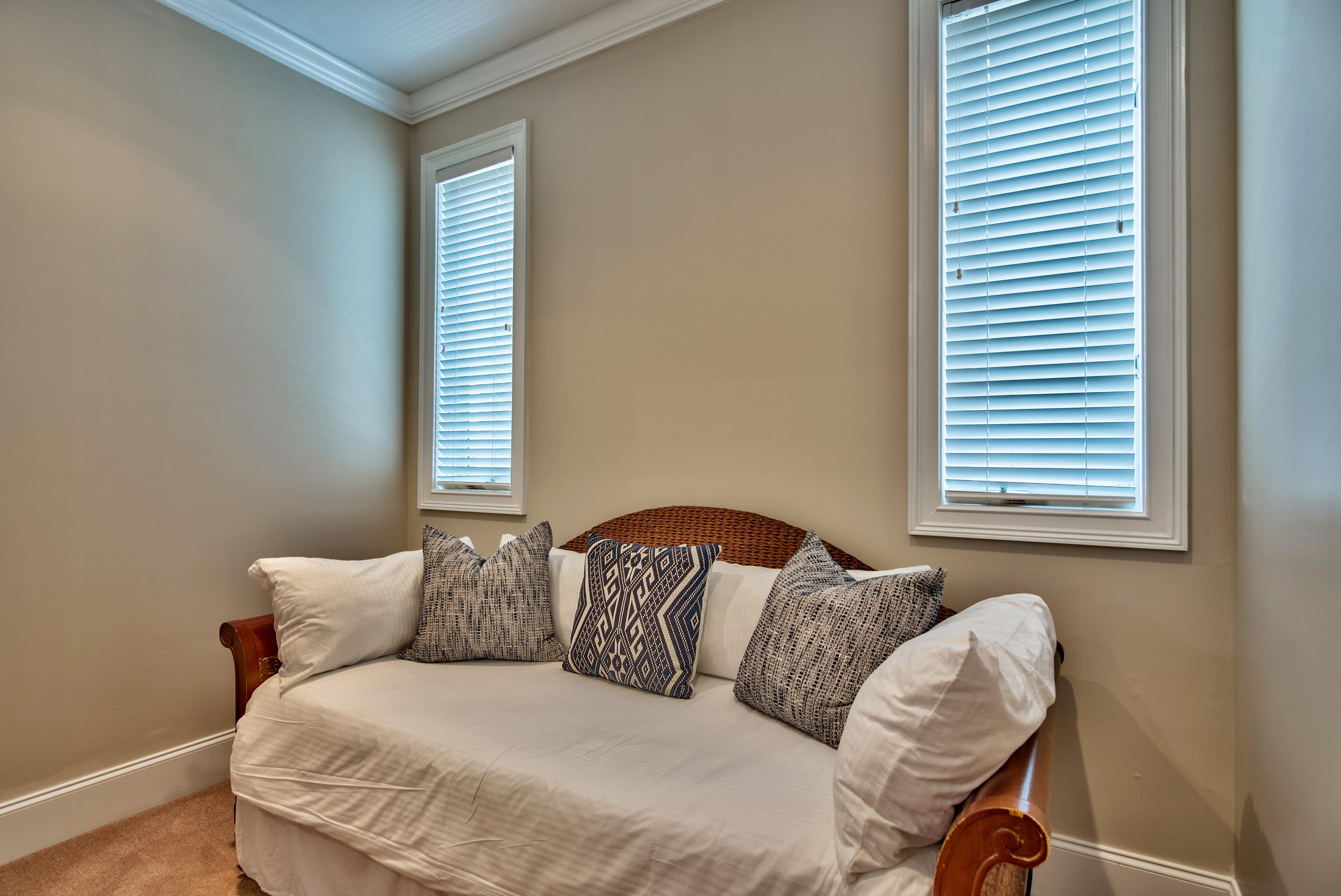 DESTINY BY THE SEA - Residential