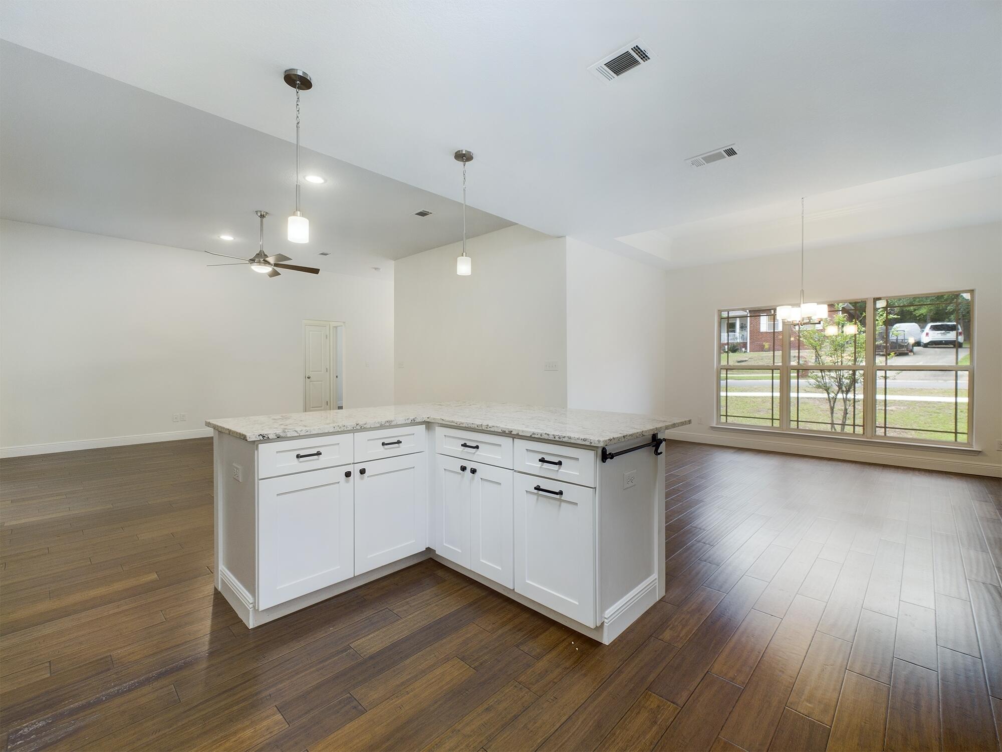 LAKE ARTHUR EST PH I - Residential