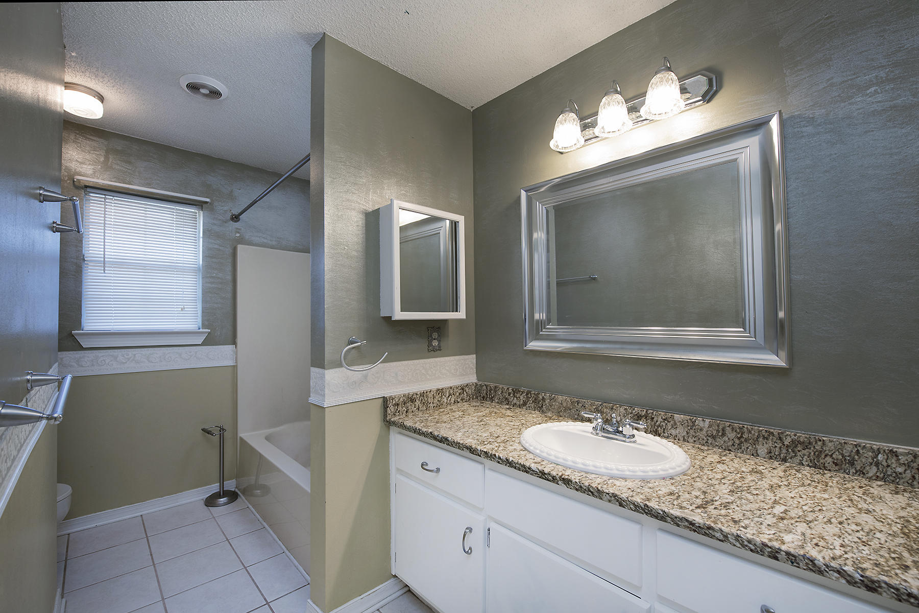 COLINA DEL ORO - Residential