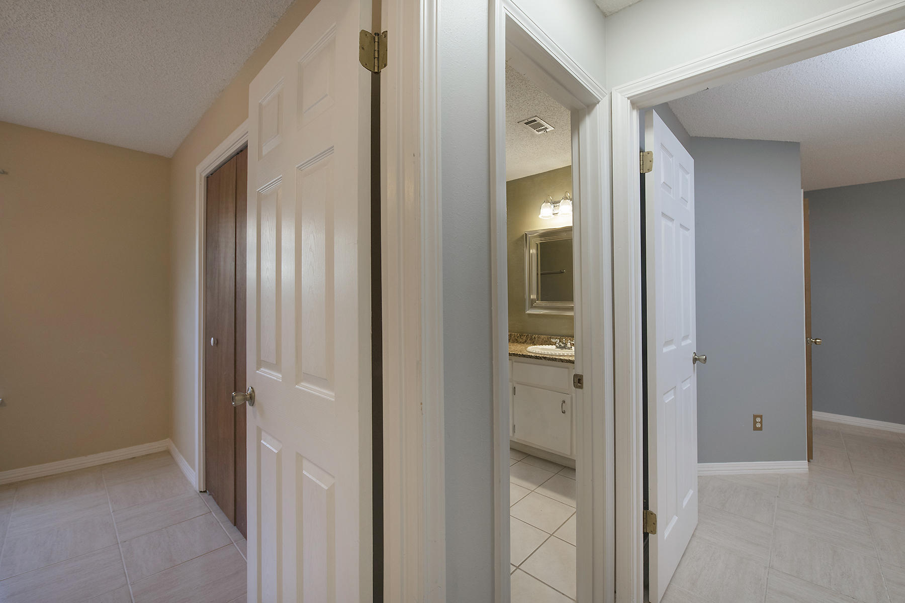 COLINA DEL ORO - Residential