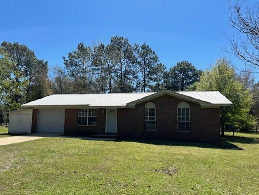 3 Bedroom 2 Bath Home located on the North end of Crestview in a quiet area. Large Back Yard, Pets accepted with restrictions. Brand New Vinyl Plank Flooring, Freshly Painted Throughout, All New Ceiling Fans & Light Fixtures, New Door Knobs/Hardware.Interested applicants may visit rentcafe.com