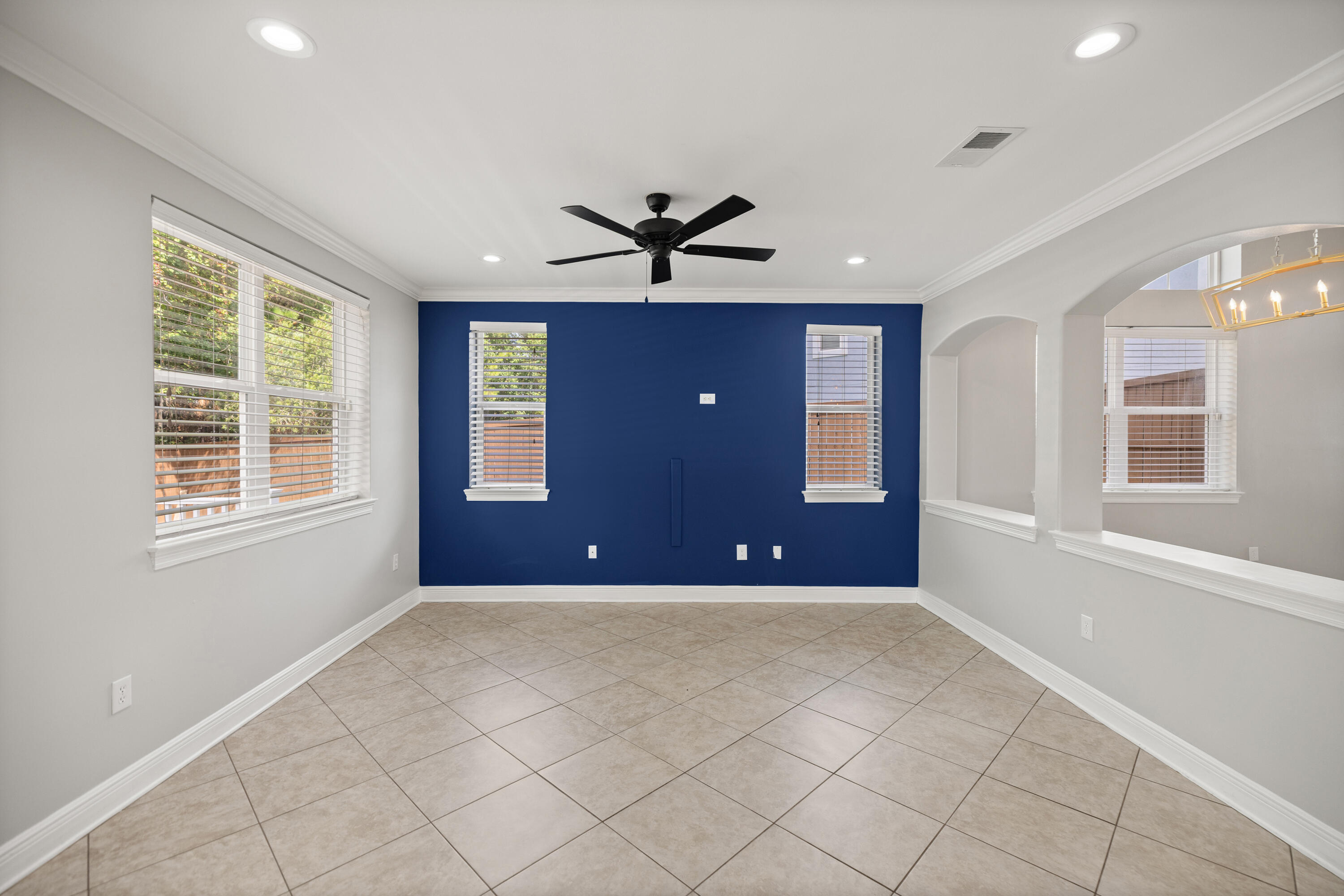 BAYWALK LANDING - Residential