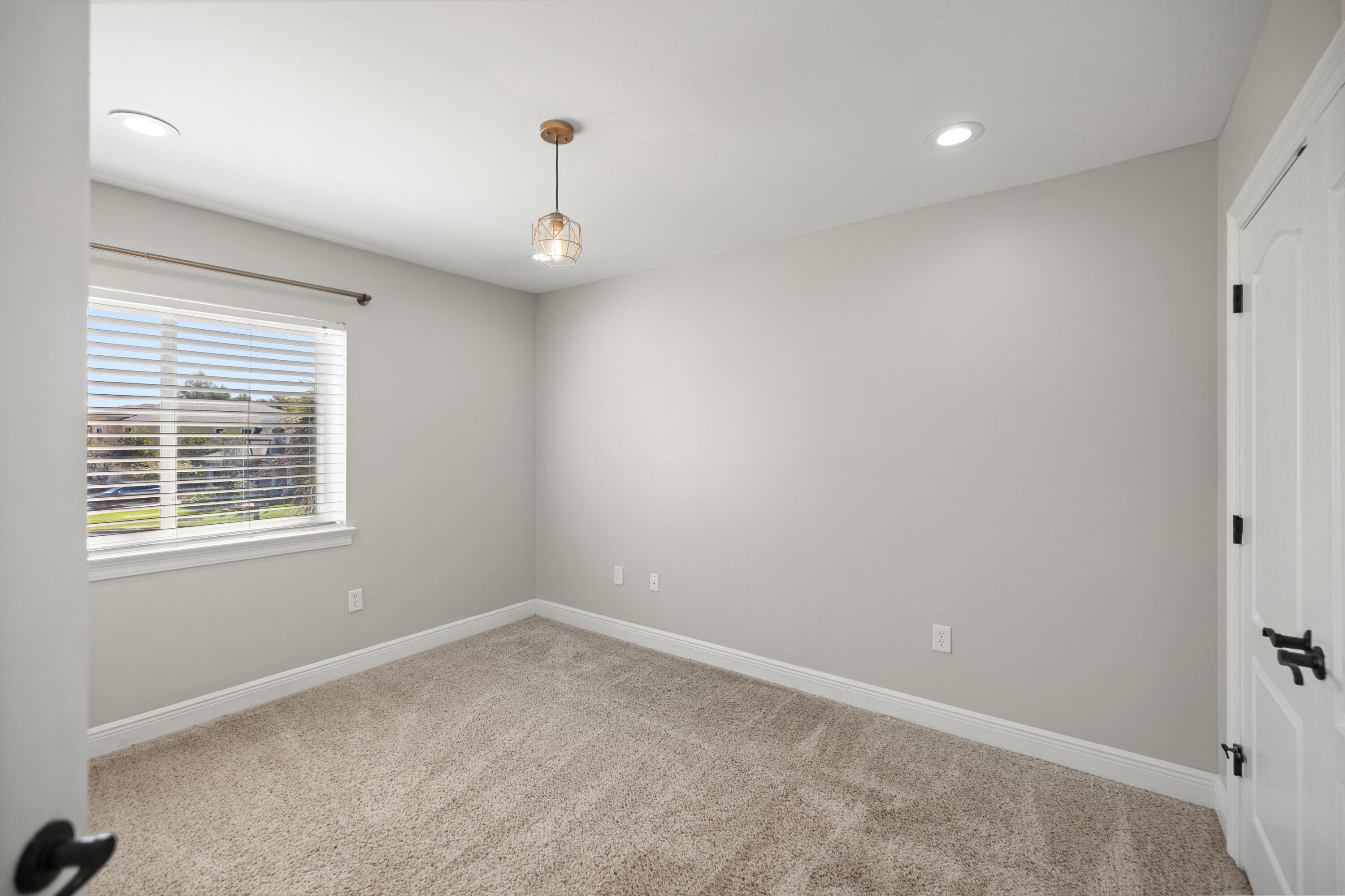 BAYWALK LANDING - Residential