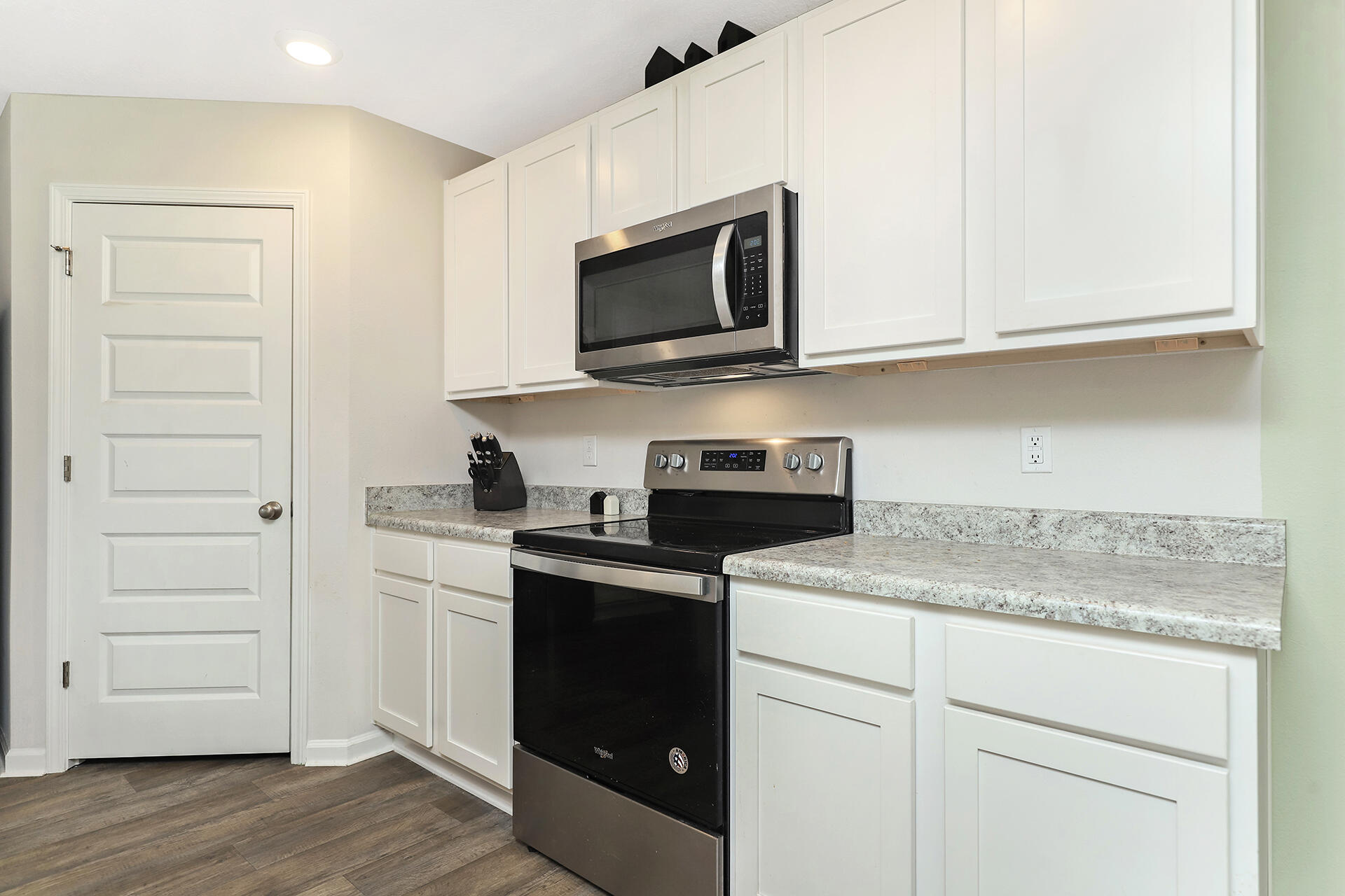 HAMMOCK BAY - MILL COTTAGES - Residential
