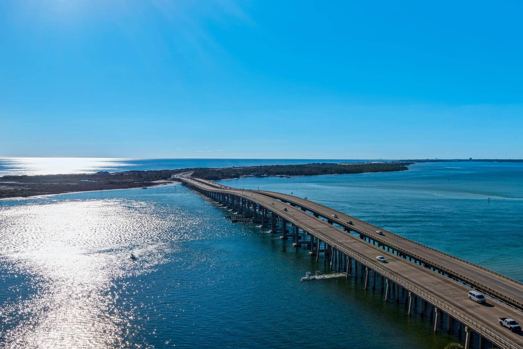 EMERALD GRANDE - Residential