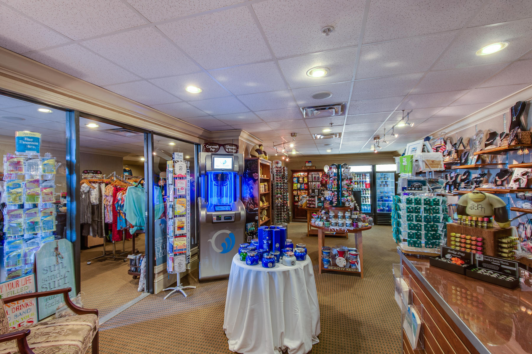 EMERALD GRANDE - Residential