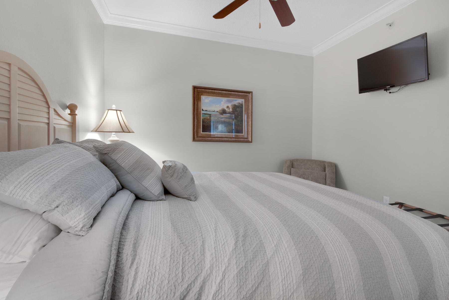 EMERALD GRANDE - Residential