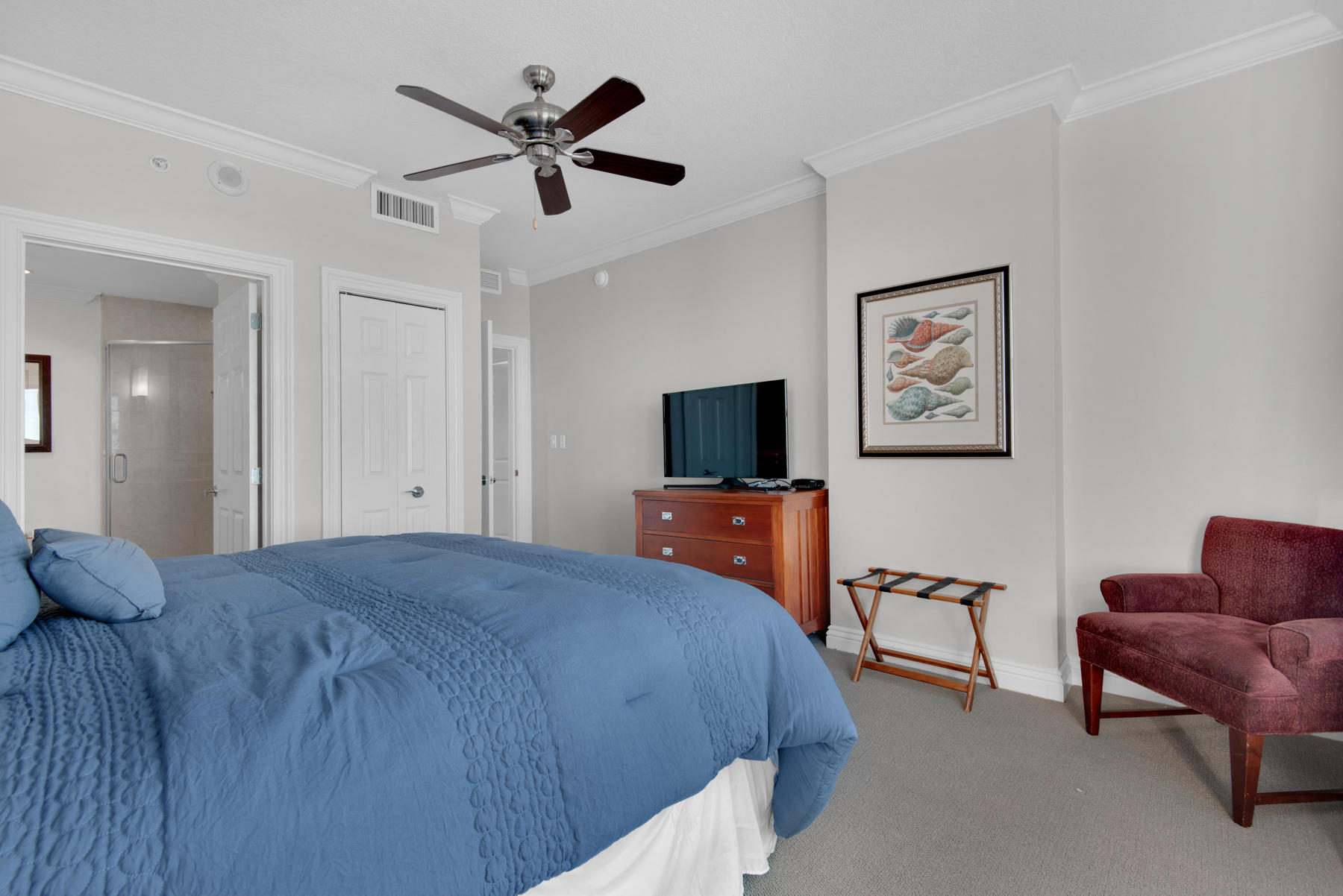 EMERALD GRANDE - Residential