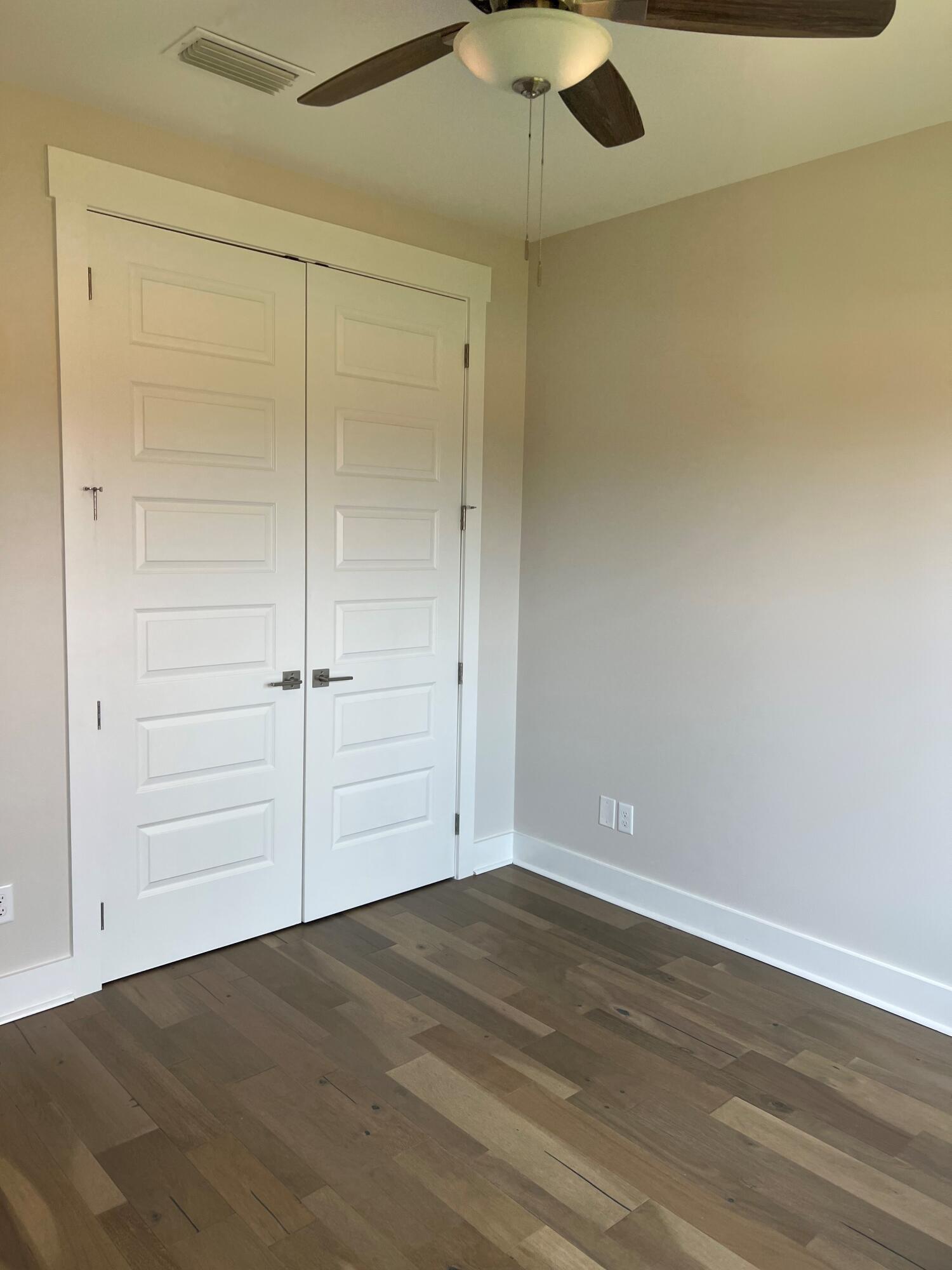 DEER MOSS CREEK - Residential