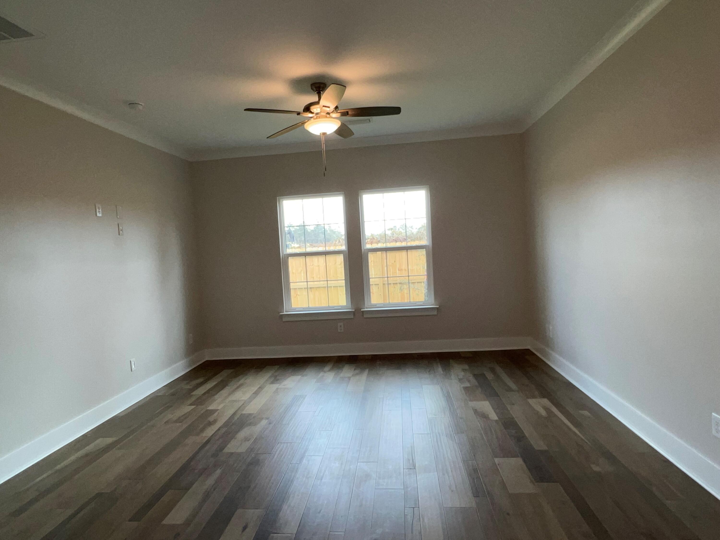 DEER MOSS CREEK - Residential