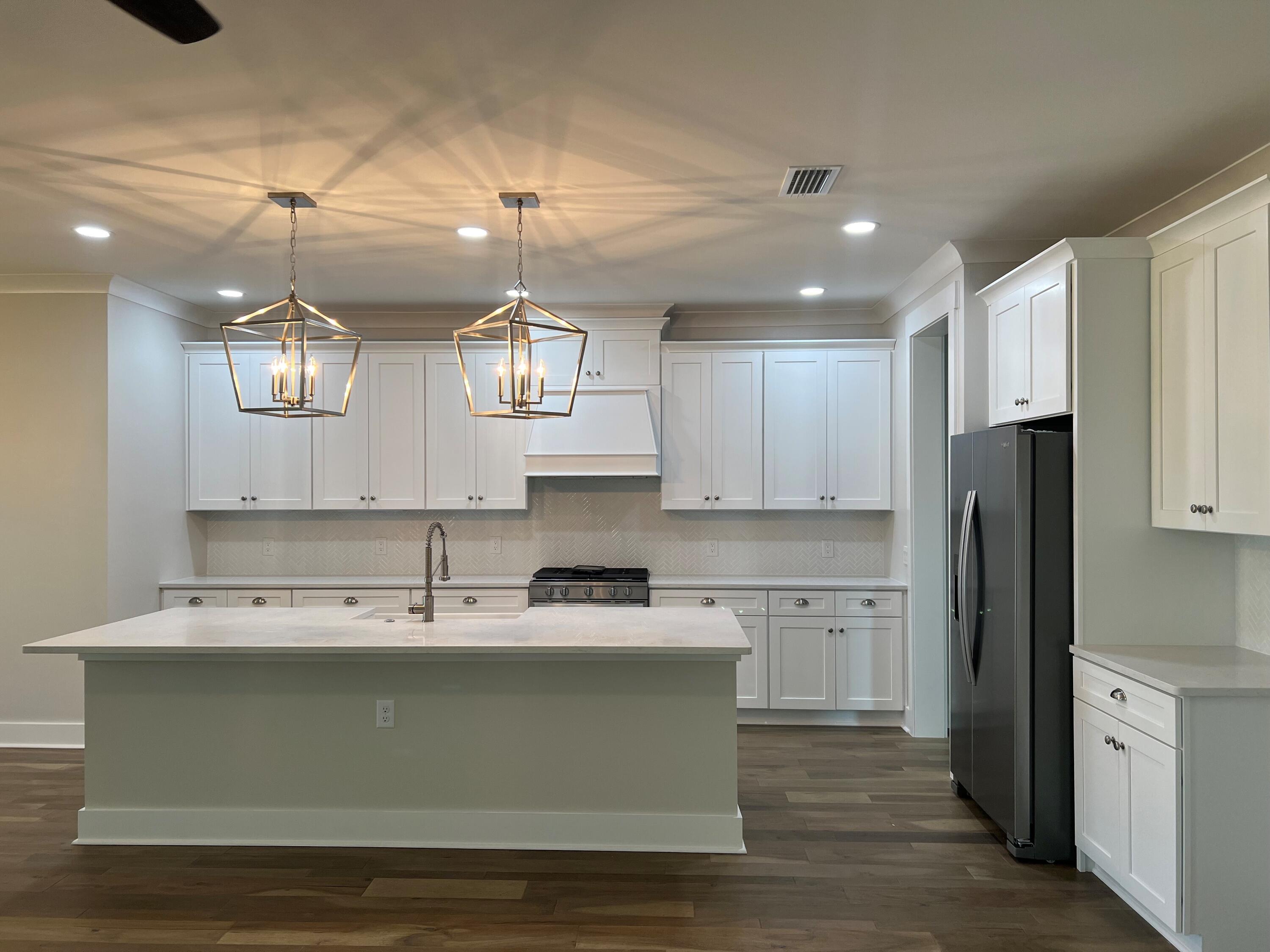 DEER MOSS CREEK - Residential