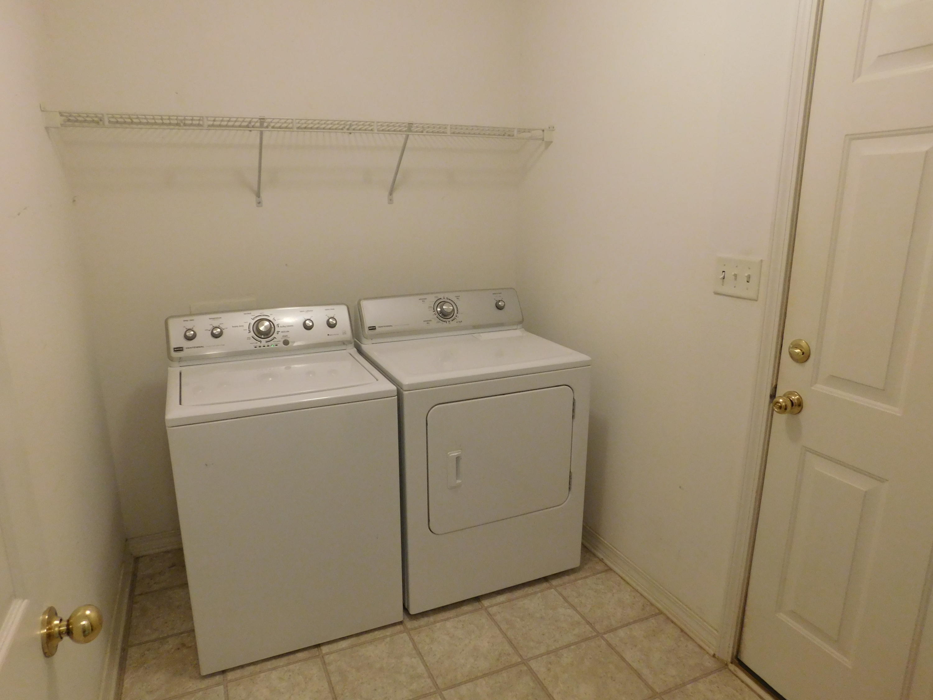 FOXWOOD ADDITION S/D - Residential