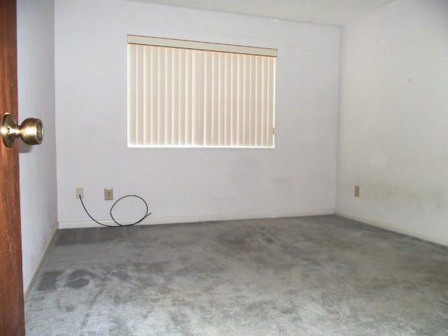 BAYOU POQUITO LOT 9 BLK 1 - Residential