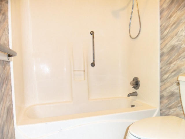 BAYOU POQUITO LOT 9 BLK 1 - Residential